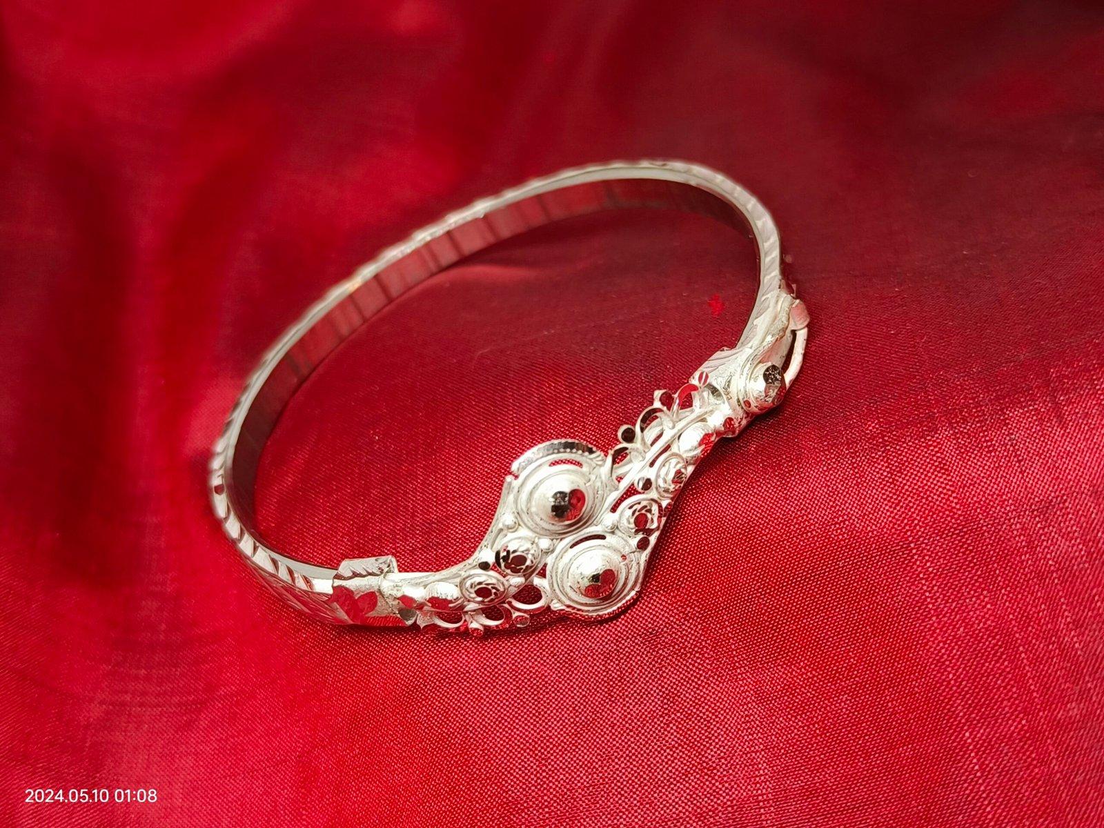 Anuradha Box Noa/Lohabadhano 2.5 view 3