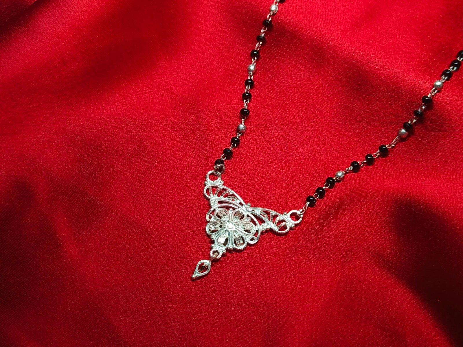Anvi Mangalsutra view 3