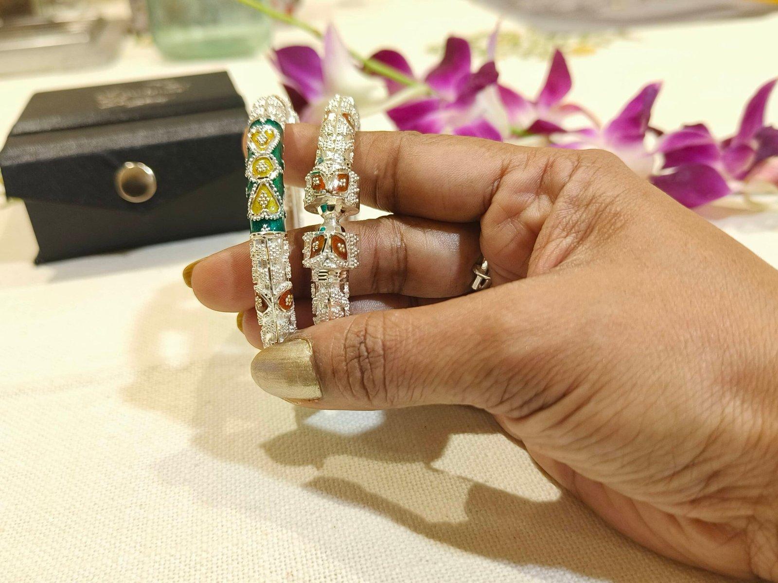 Aratrika Meena Bangle view 4