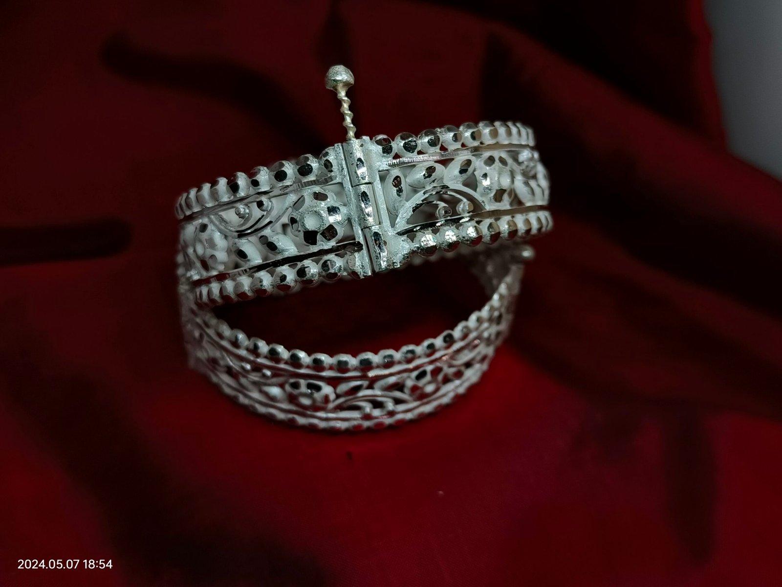 Blossoming Chur/Traditional Casual Party Bangles for Women and Girls 2.4, 2.5 view 3