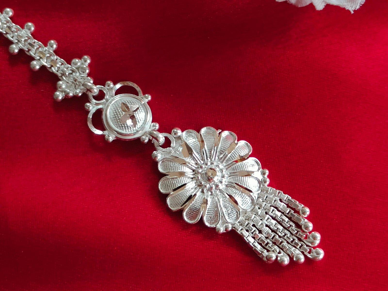 Chandravali Maang tika/Tikli