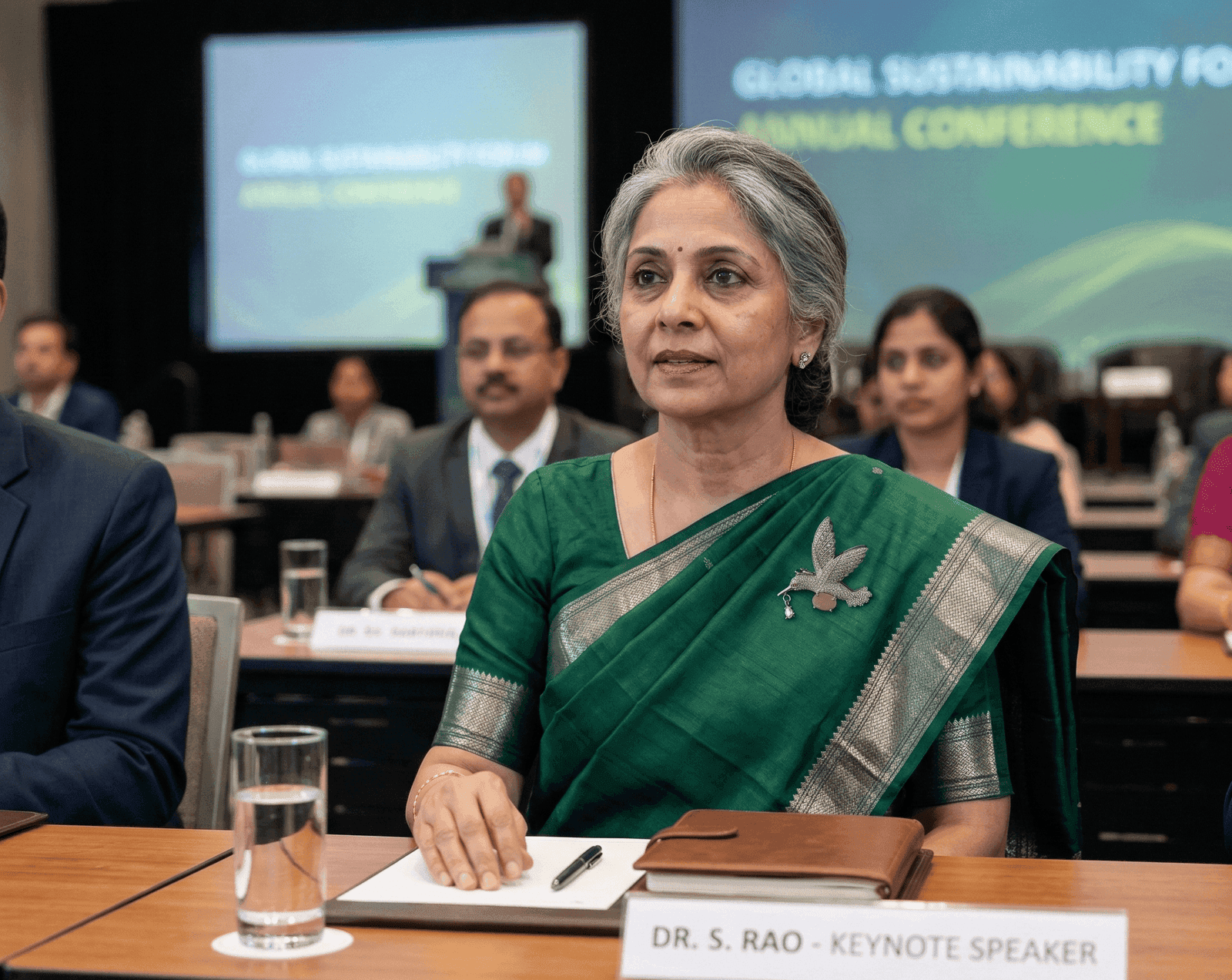 Coat pin cum Saree pin Eagle view 2