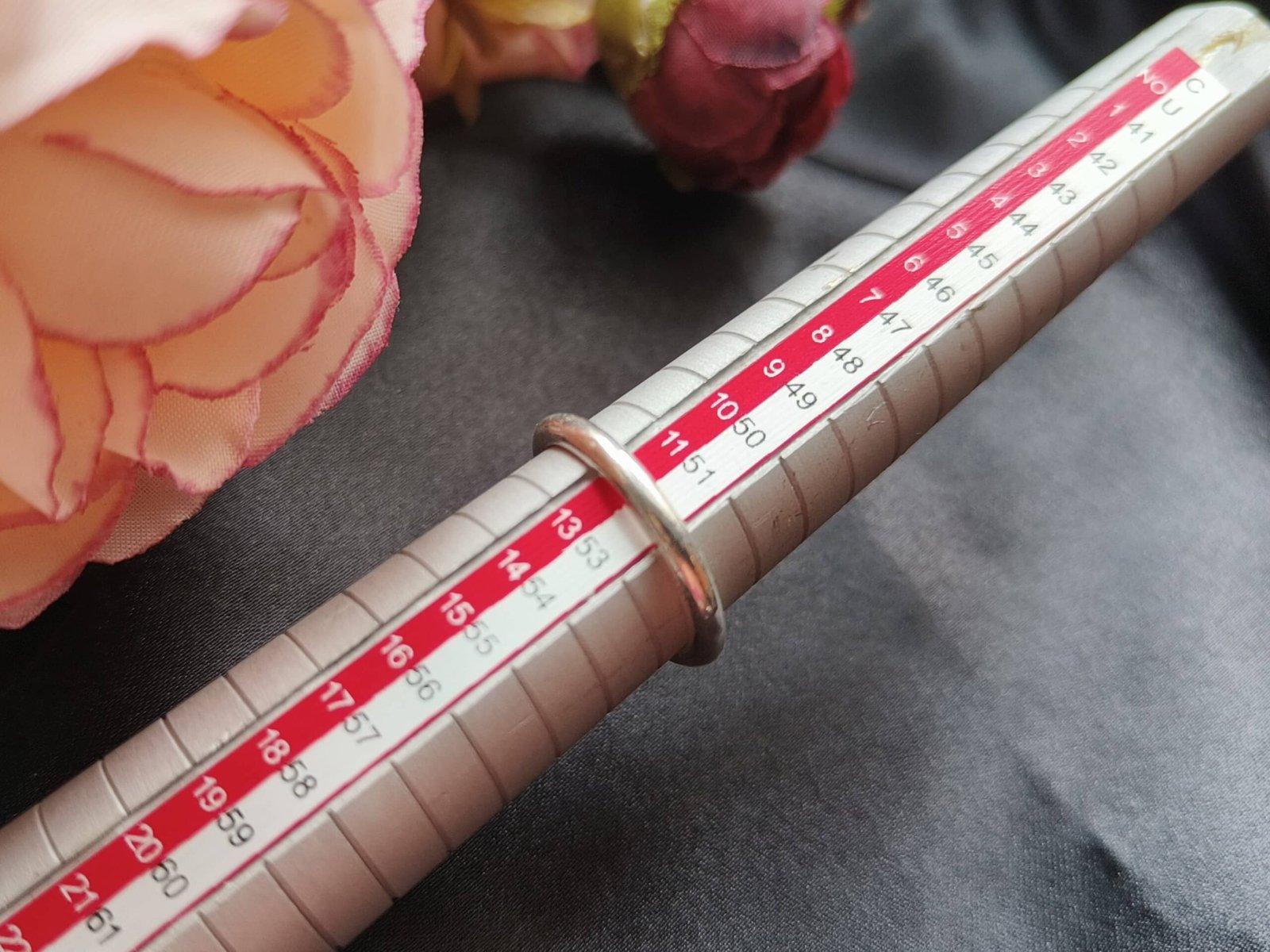 Finger Ring Silver Line view 4