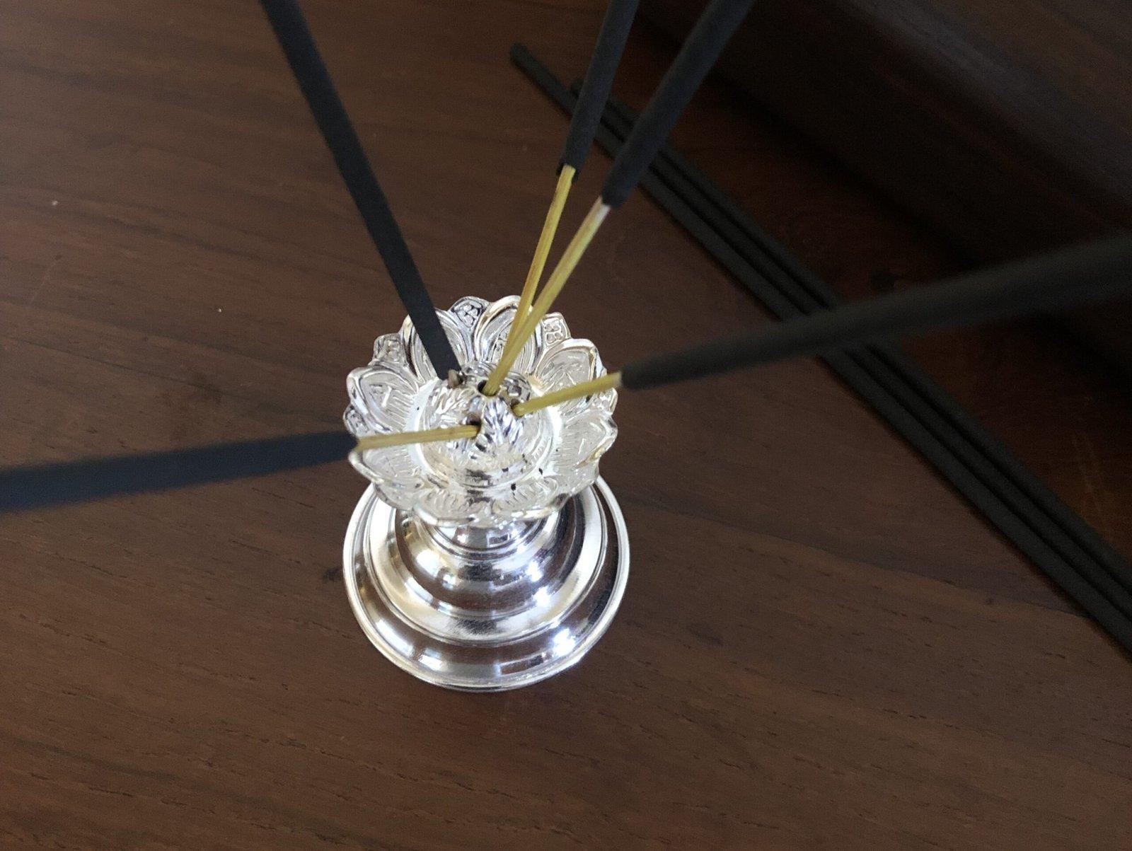 Flower Agarbati Stand/ Dhoopdani view 3