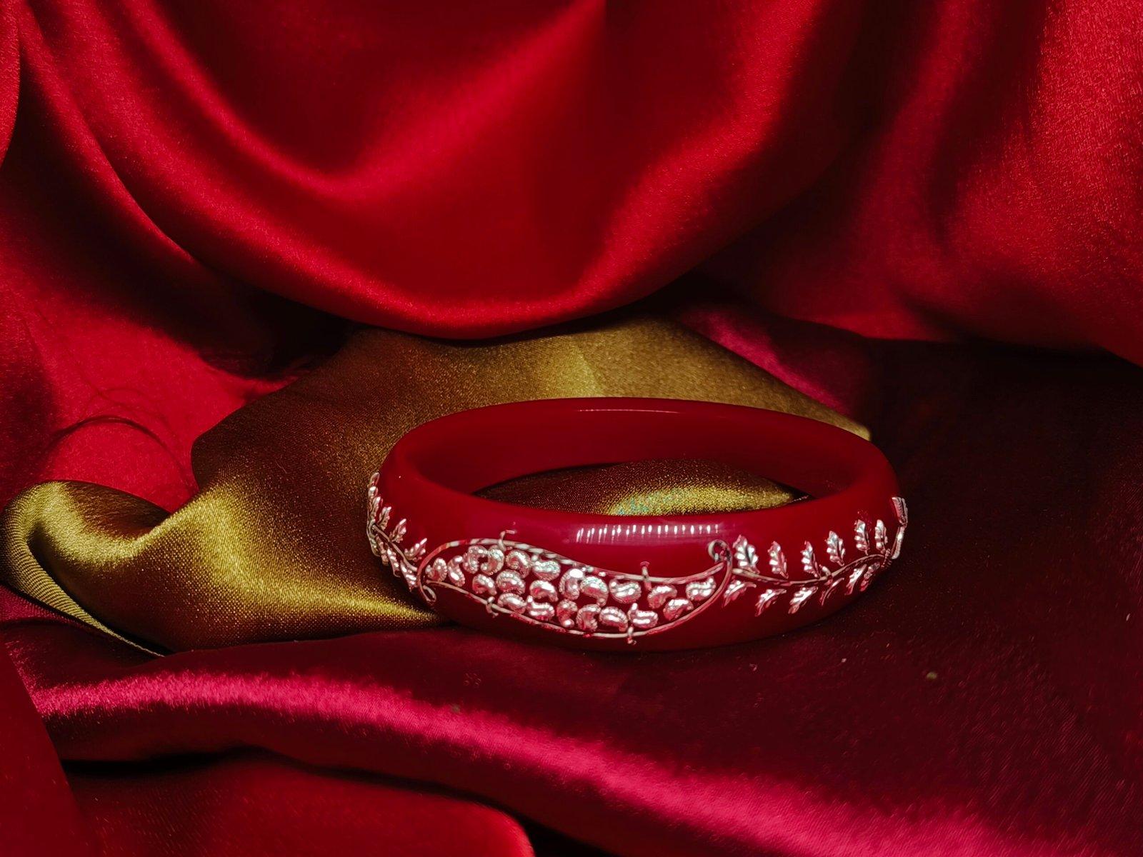 Gahenaz Silver Broad Bracelet Pola Pata Bahari Size 2.4 view 1