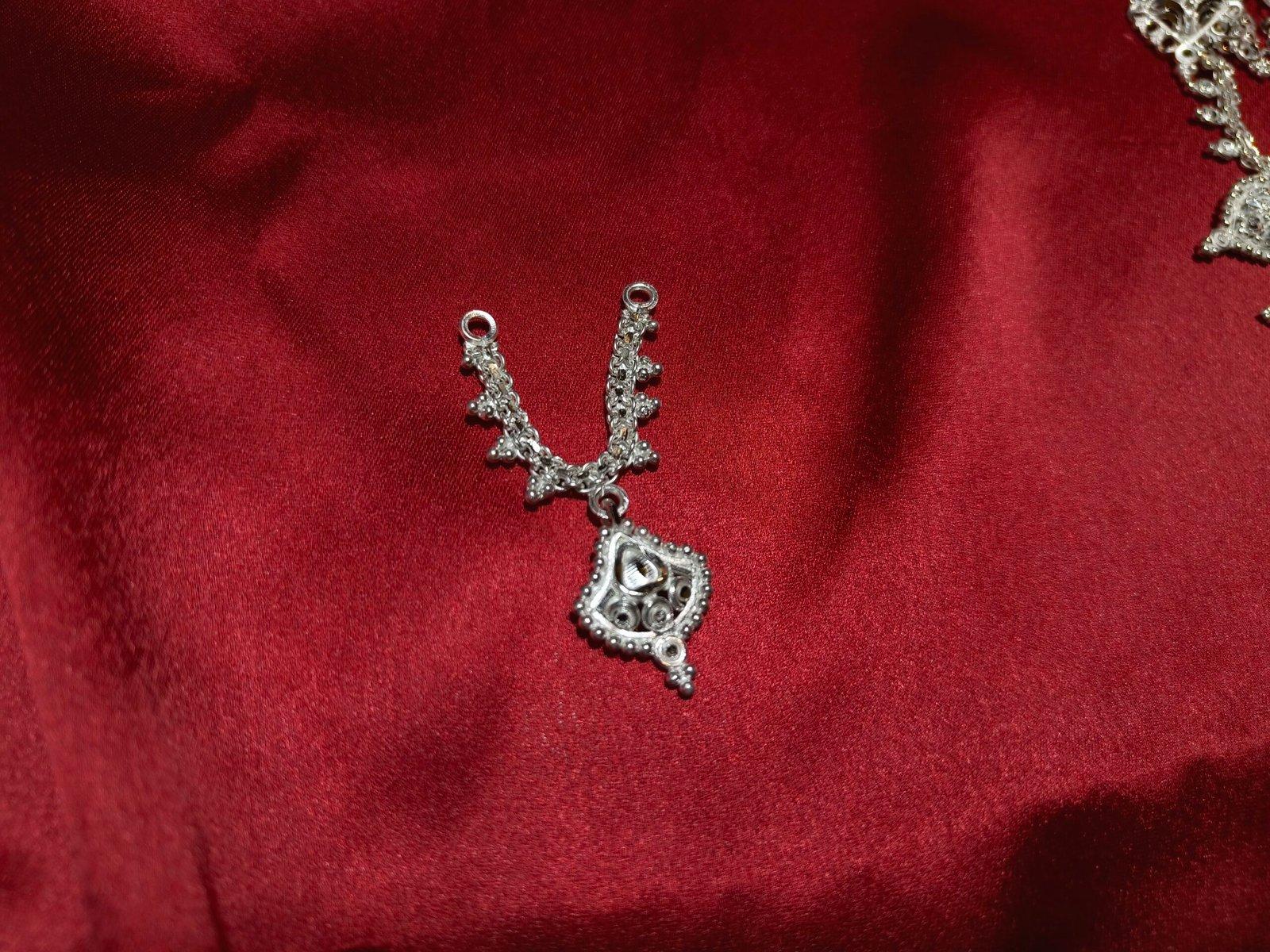 Gahenaz silver Idol Necklace for 0-2 size Goddess/ idol/ Ganapati 2inch view 3