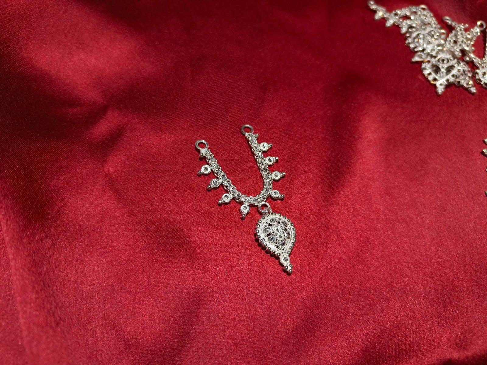 Gahenaz silver Idol Necklace for 0-2 size Goddess/ idol/ Ganapati 2inch view 4