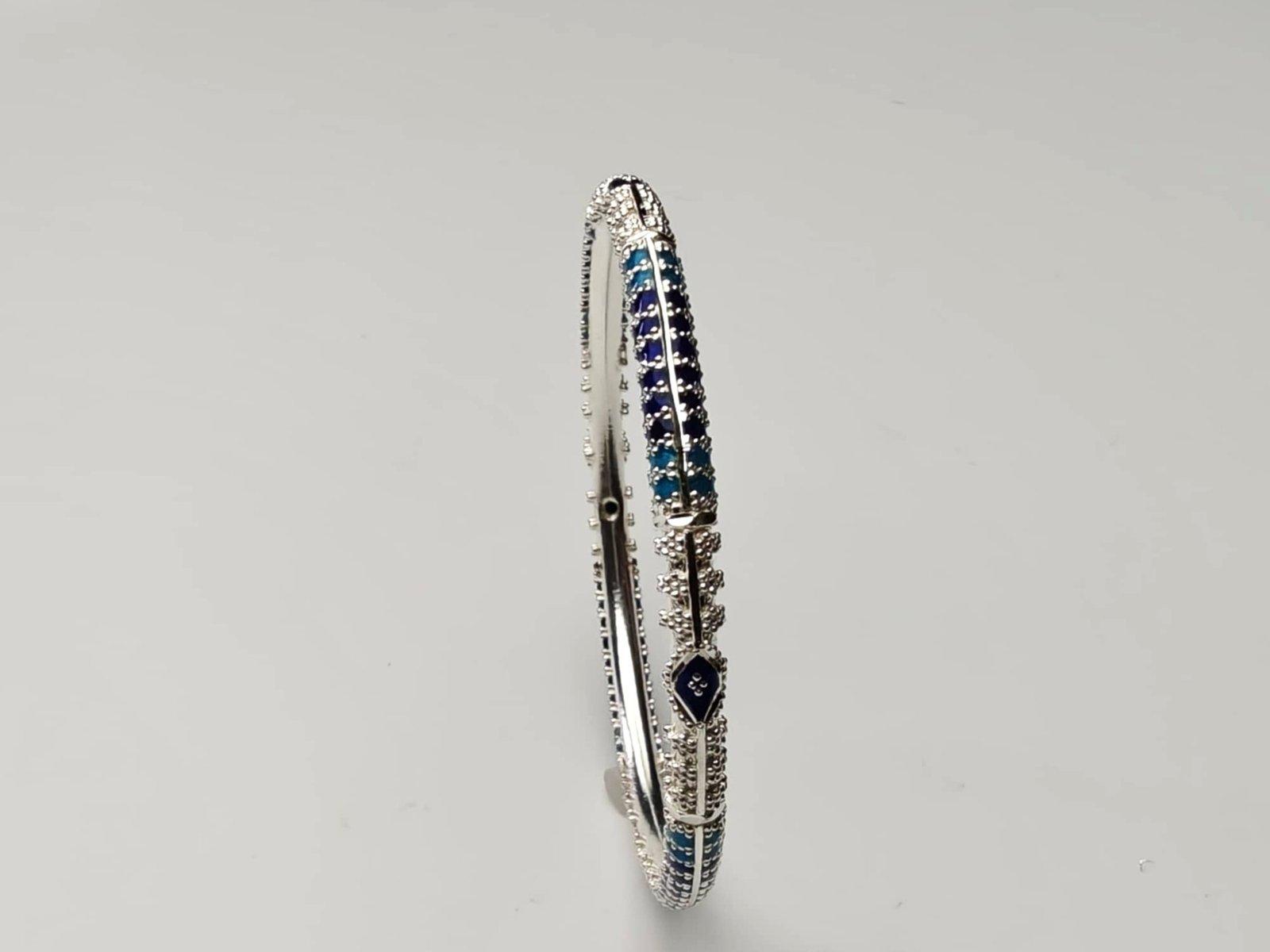 Gahenaz Silver Mohini Manipuri Bangle 2.5 view 3