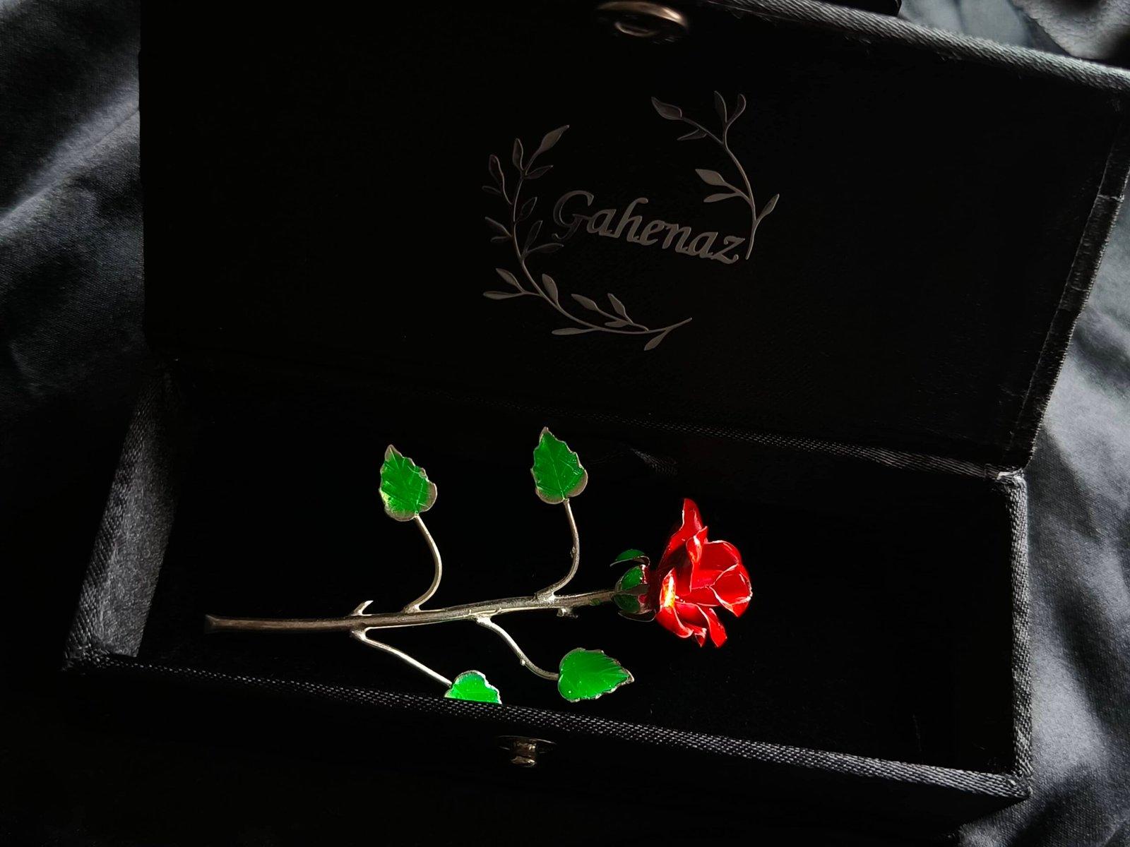 Gahenaz Silver Rose view 5