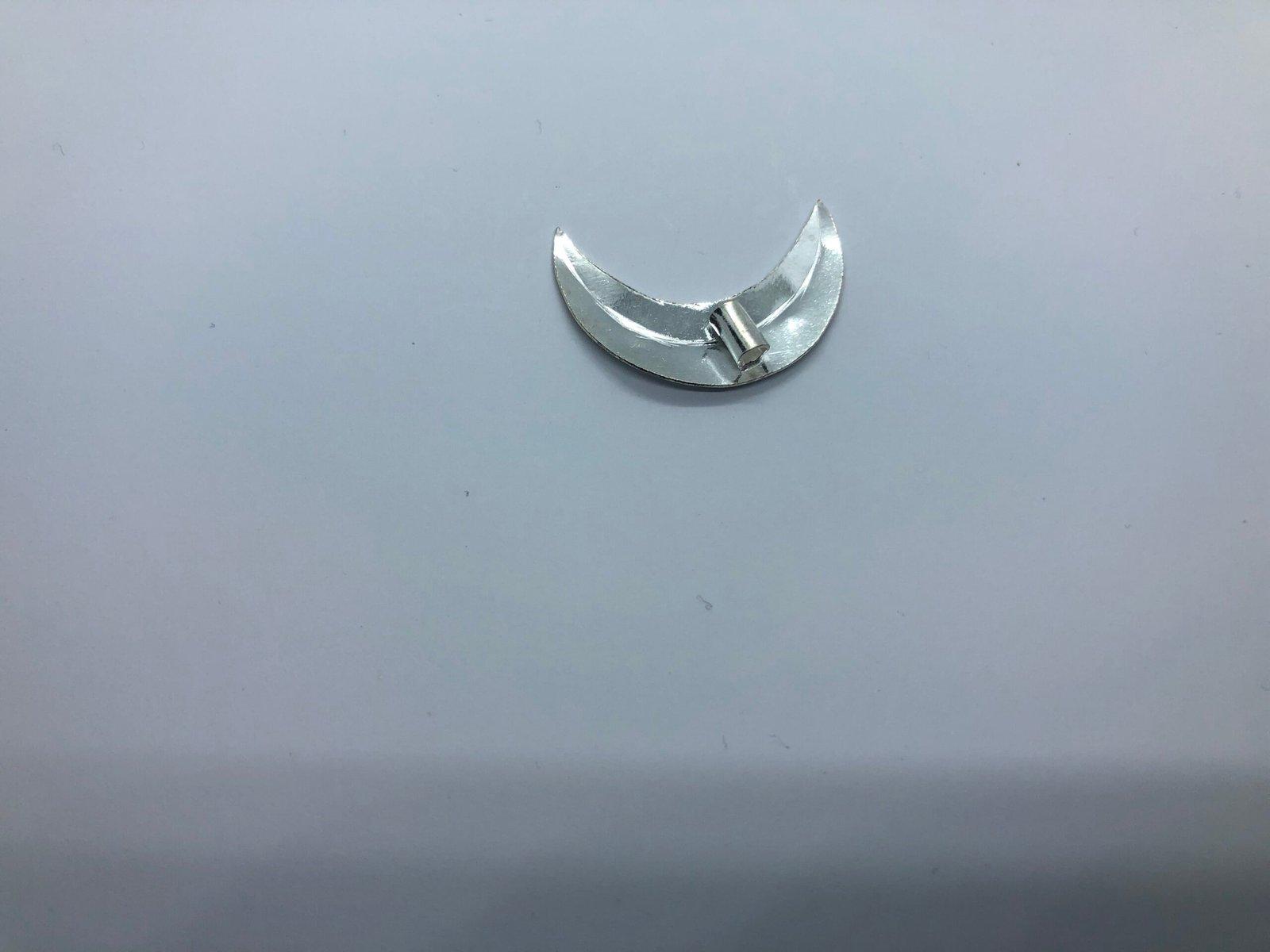 Gahenaz Silver Shivas head accessories Chand / Moon / Chad / Half moon view 3