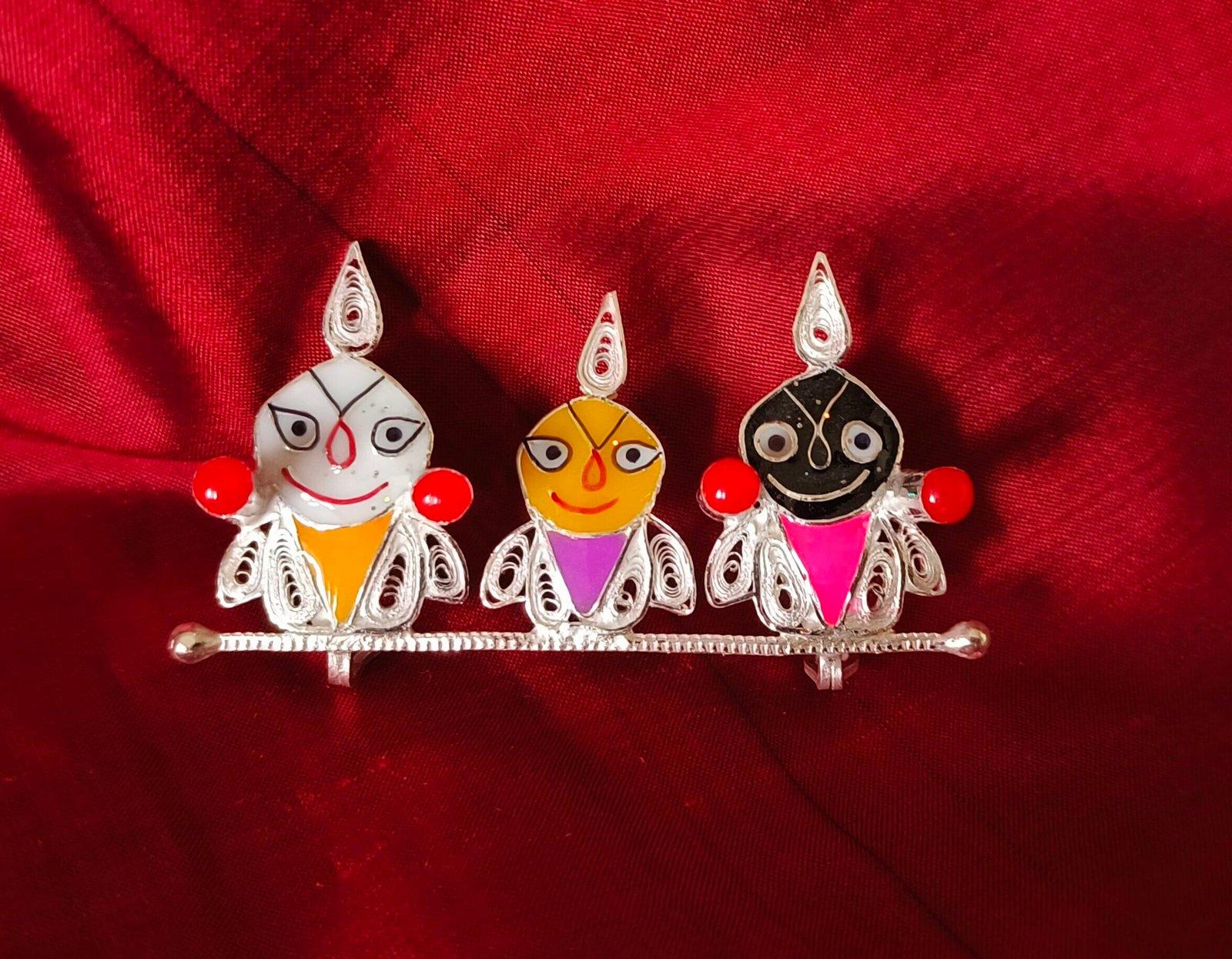 Jagannath Balaram Subhadra Idol view 1