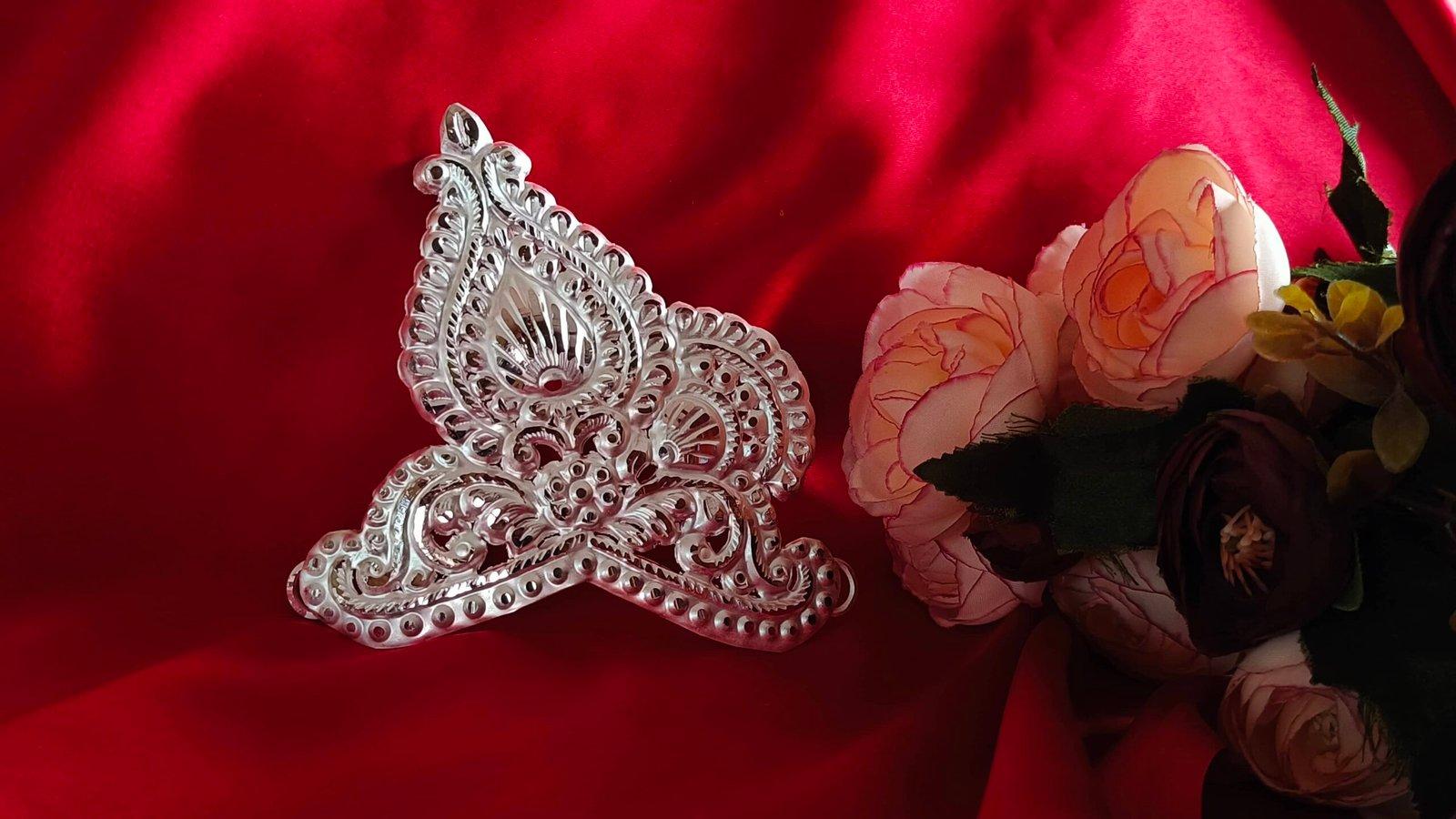 Kolka Mukut / Crown 4inch view 3