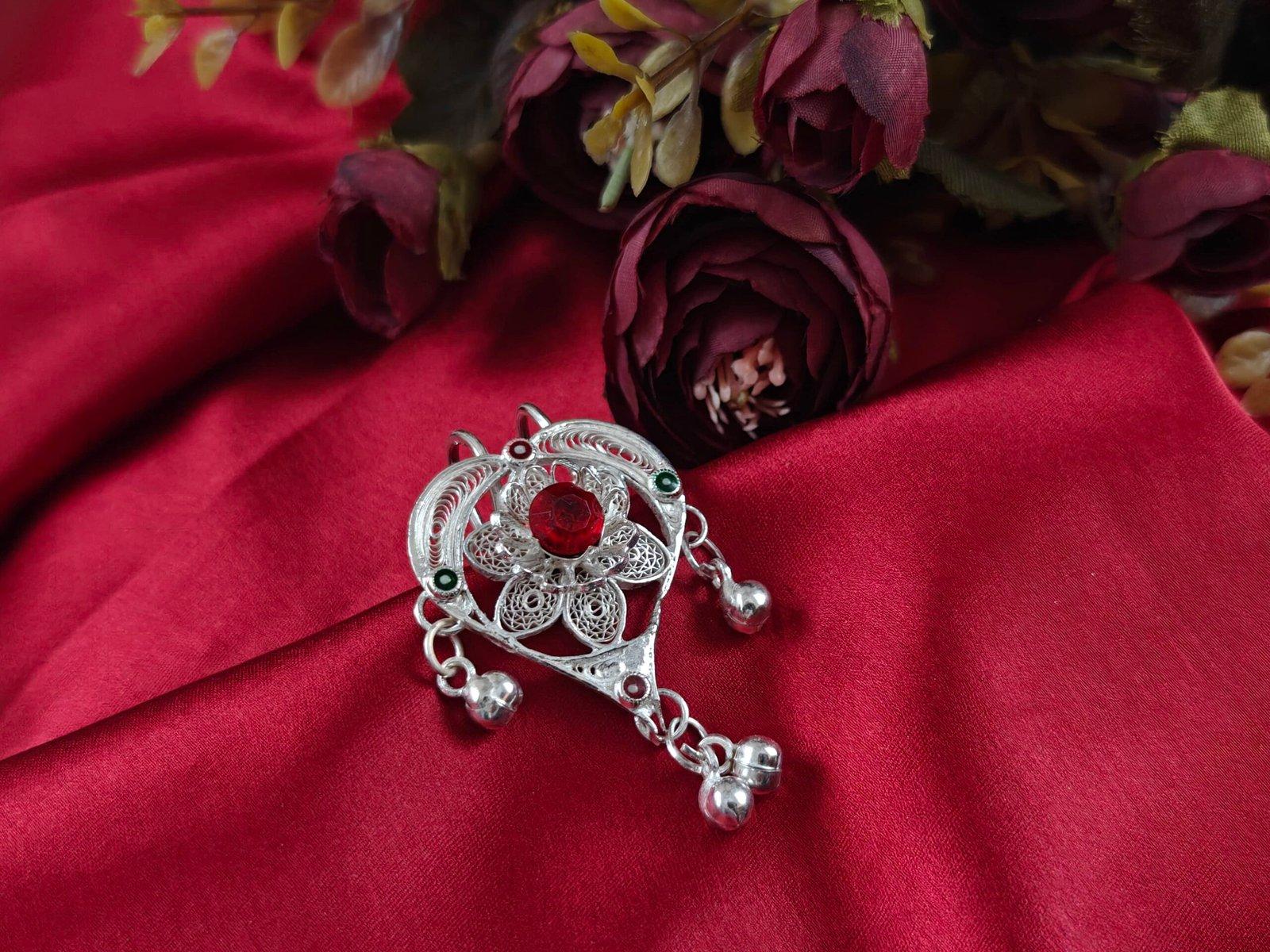 Krittika Juda Pin / Kata / Hairpin view 2