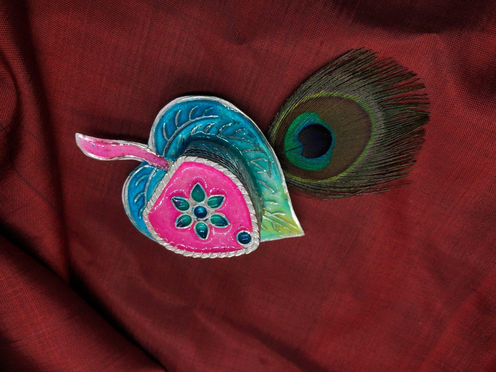 Leaf Sindoor Box/Kumkum Box view 1