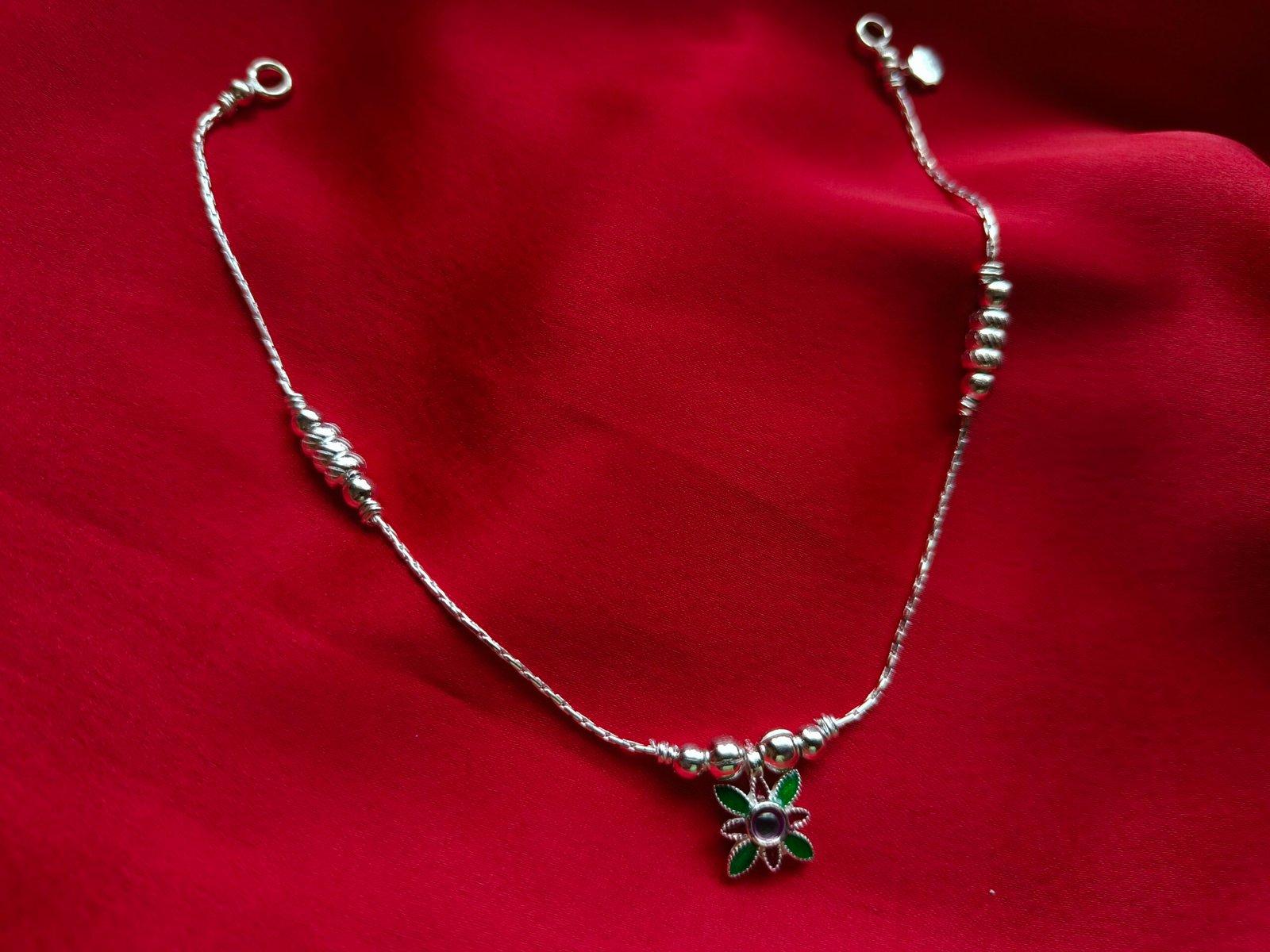 Magnetic Necklace view 1