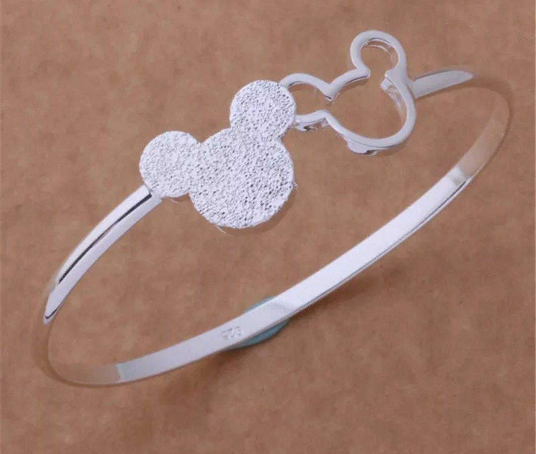 Micky Fancy Bangle