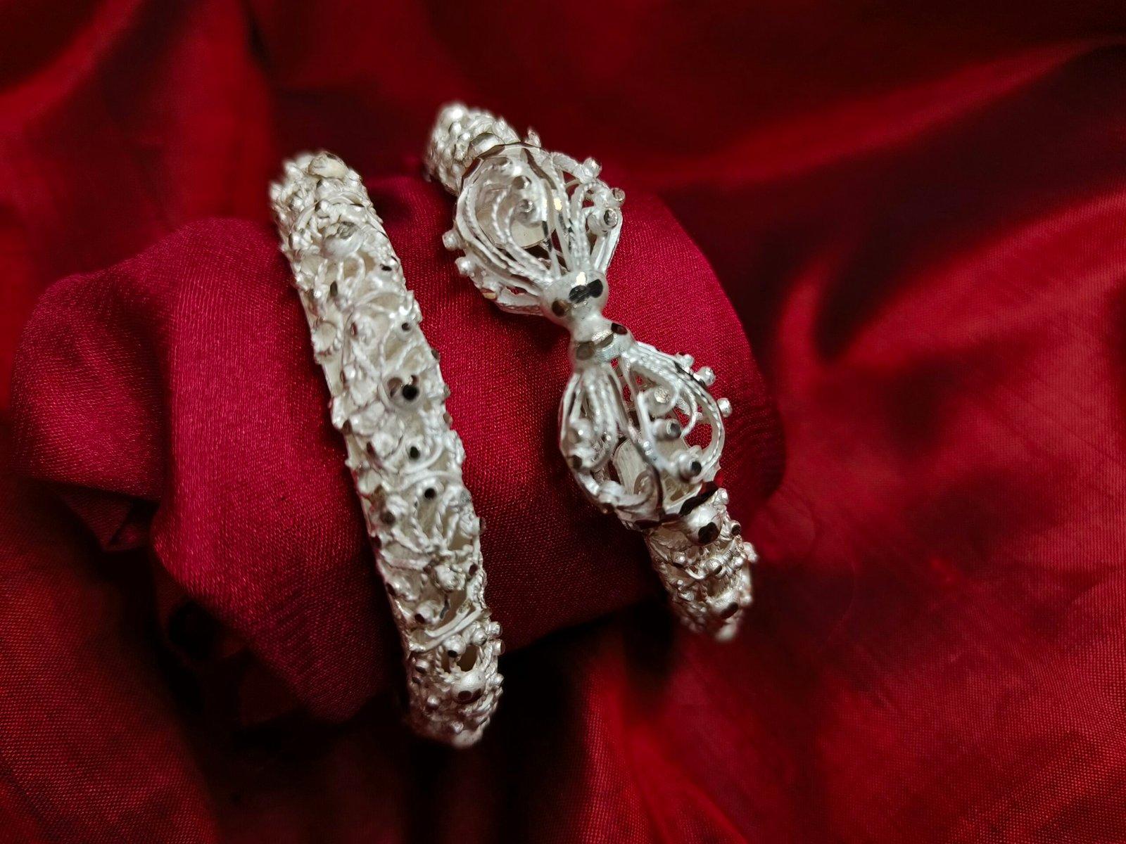 Mohini Bangle / Gorgeous Bangle / Bengali Bala view 2