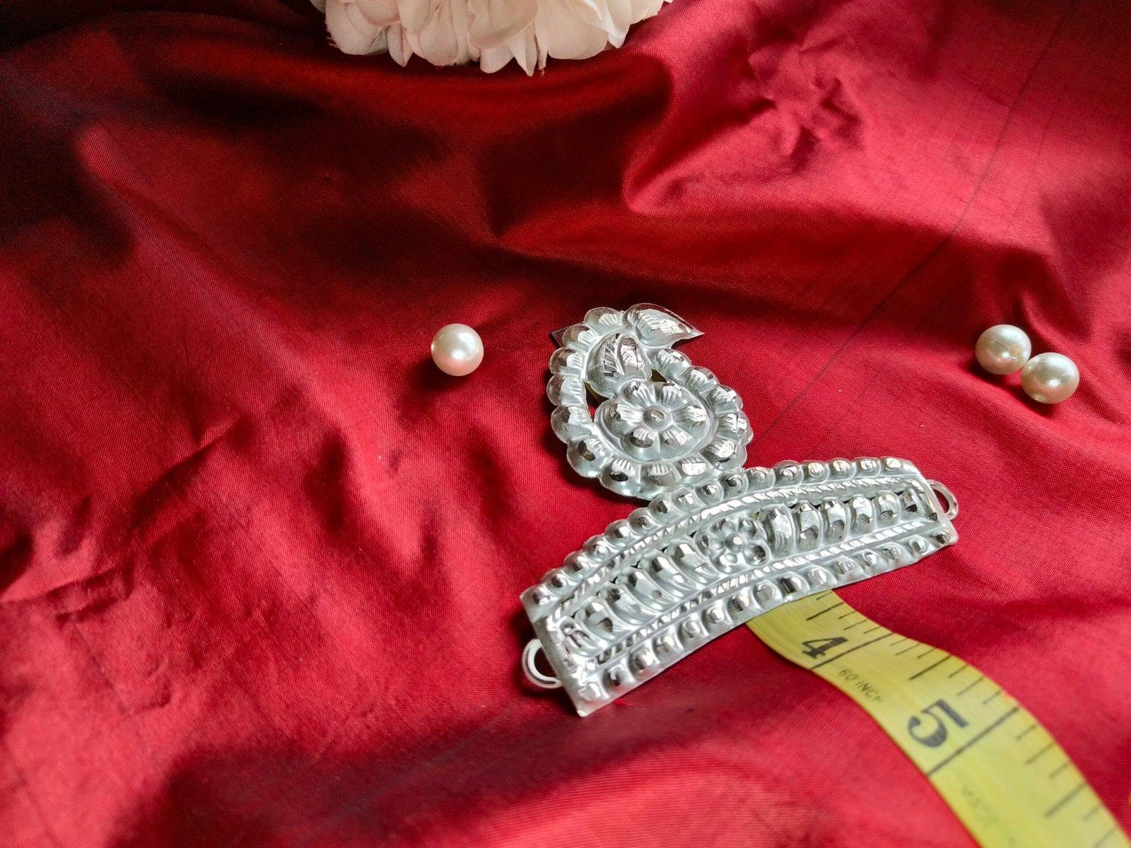 Monmohini Mukut 3.5inch view 2