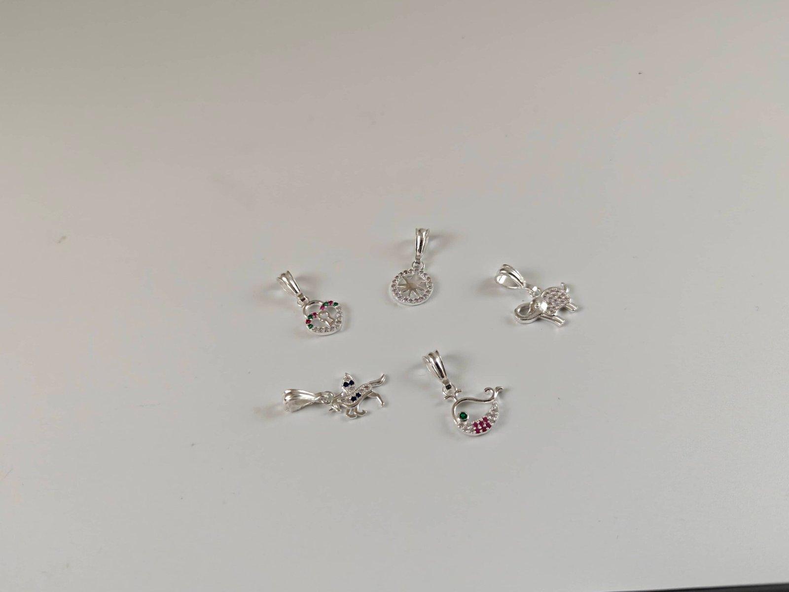 Nimo Fish Pendant view 2