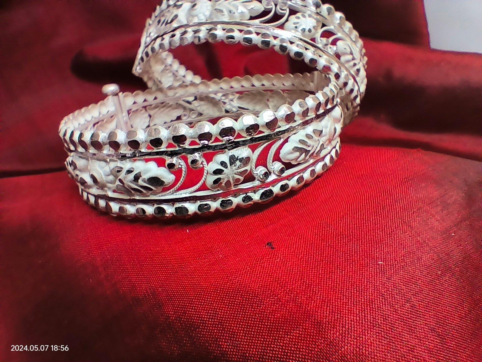 Pata Bahari Chur / Traditional Bangles for Women and Girls 2.8 view 2