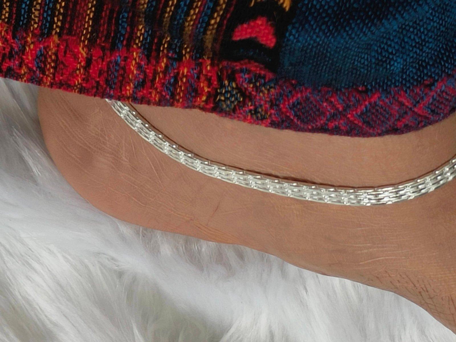 Payel / Anklet Devika view 4