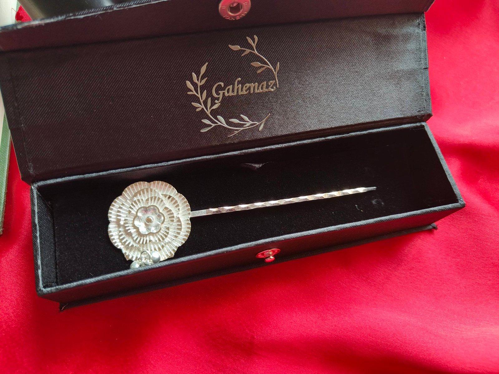 Priyadarshini Hair Pin / Khopa Kata / Juda Pin view 3