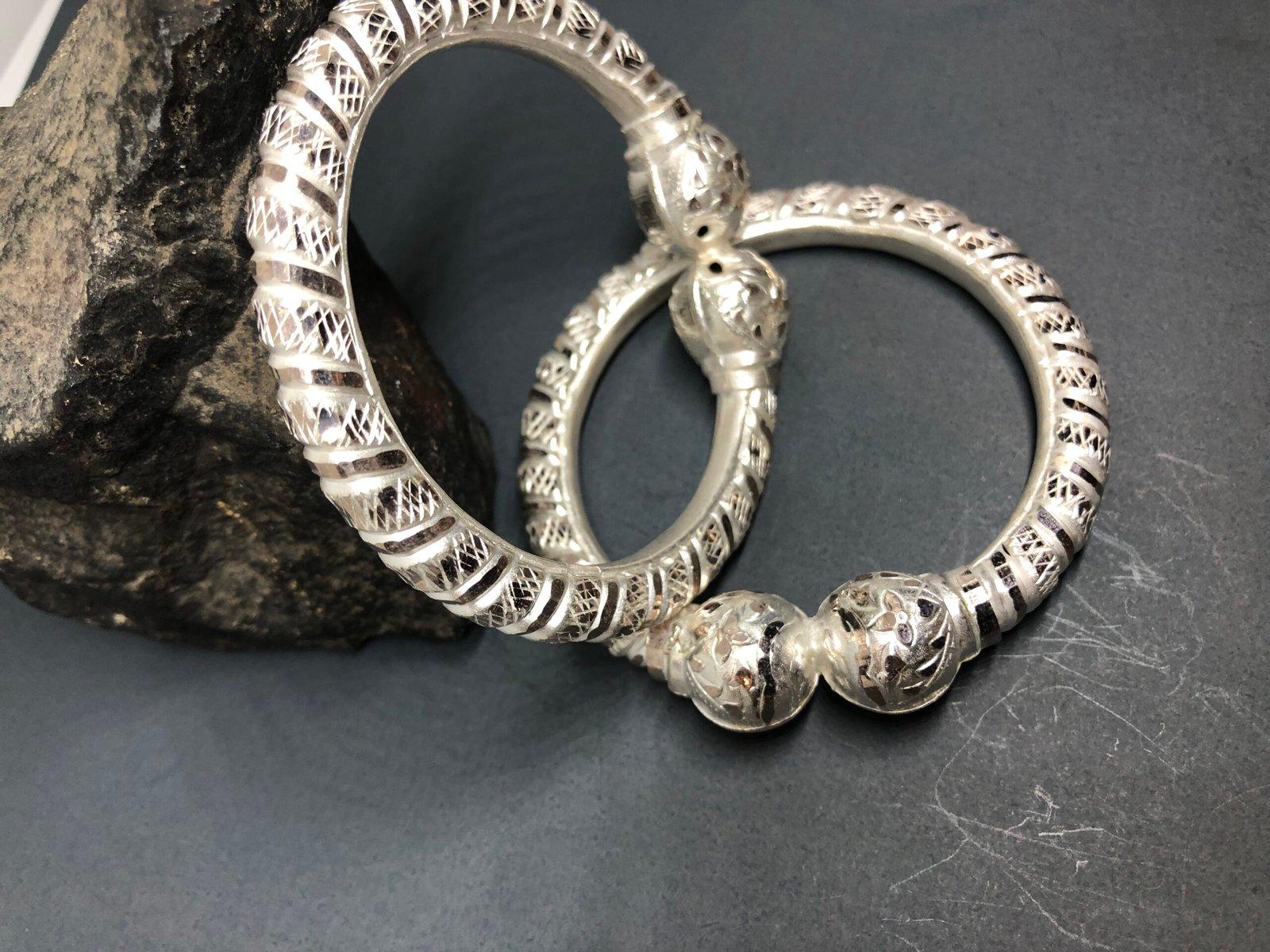 Raadhi Bala / Bangle view 2