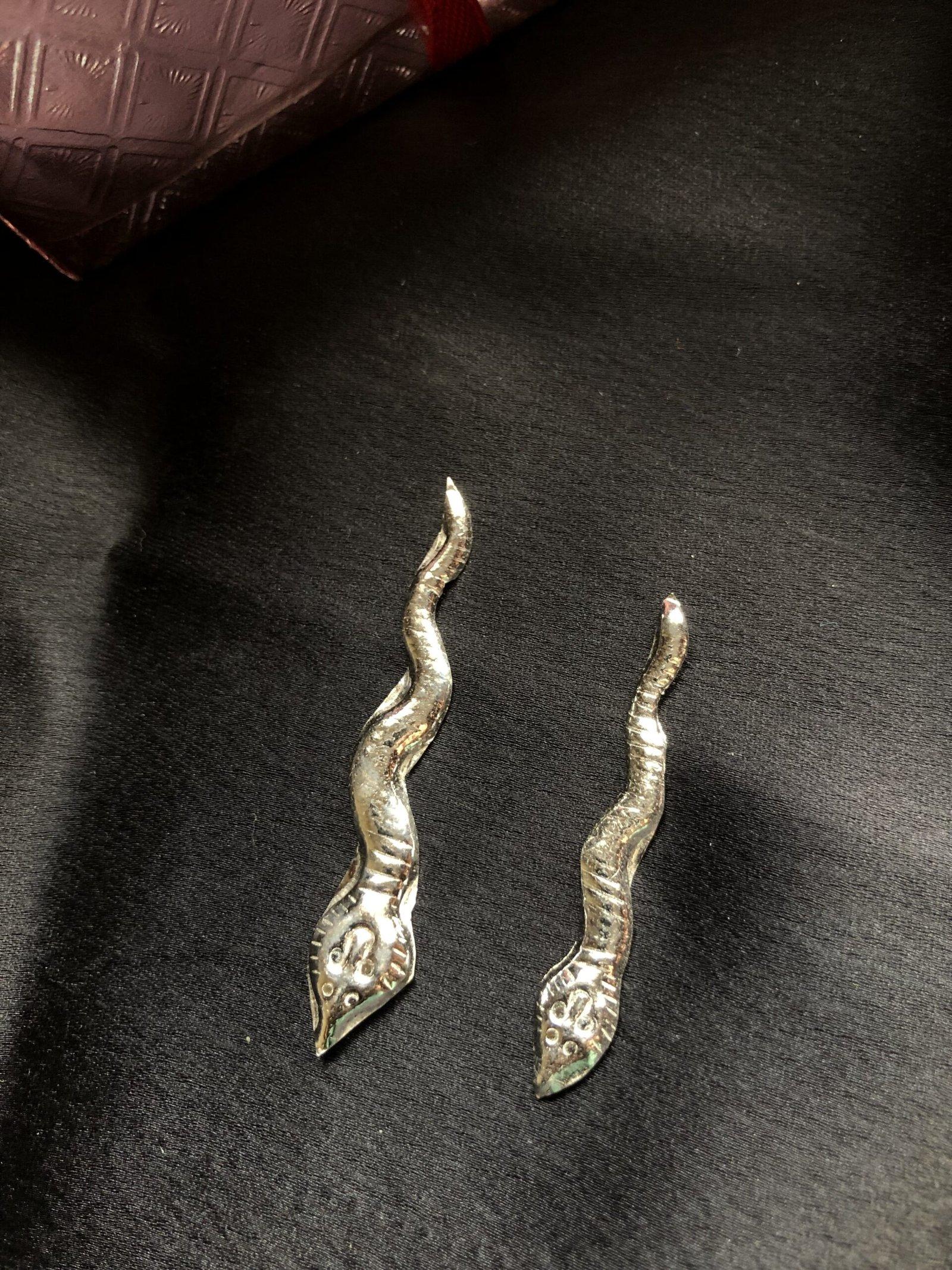 Silver Naag Devta Idol for Bhumi Pooja, Silver Naag, Saap, Snake statue for bhumipujan view 2