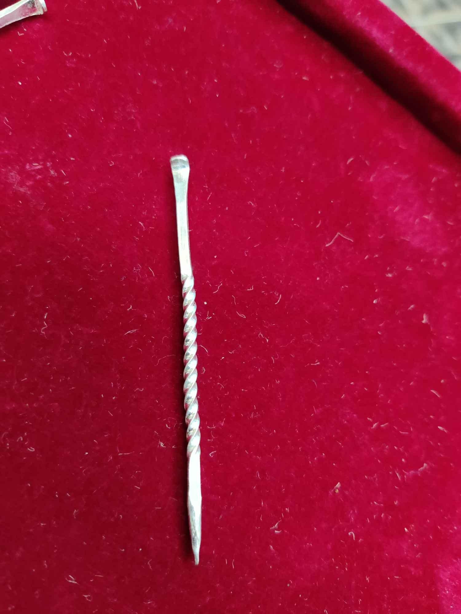 Silver Spiral Design Toothpick and Ear Cleaner view 4