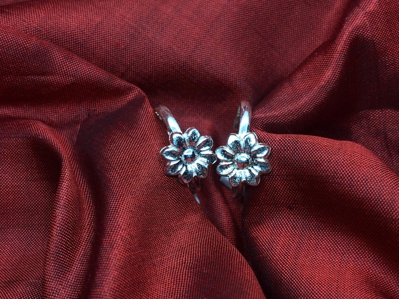 Sunflower Bichiya/ Toering