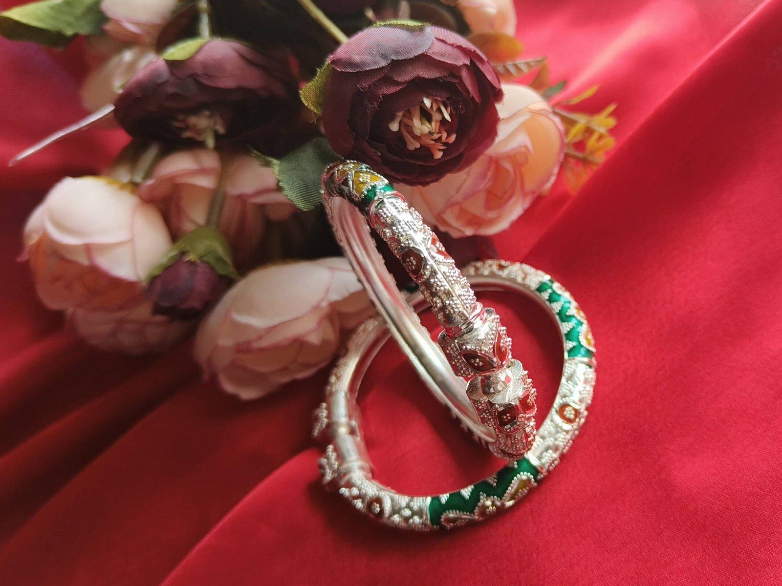 Aratrika Meena Bangle