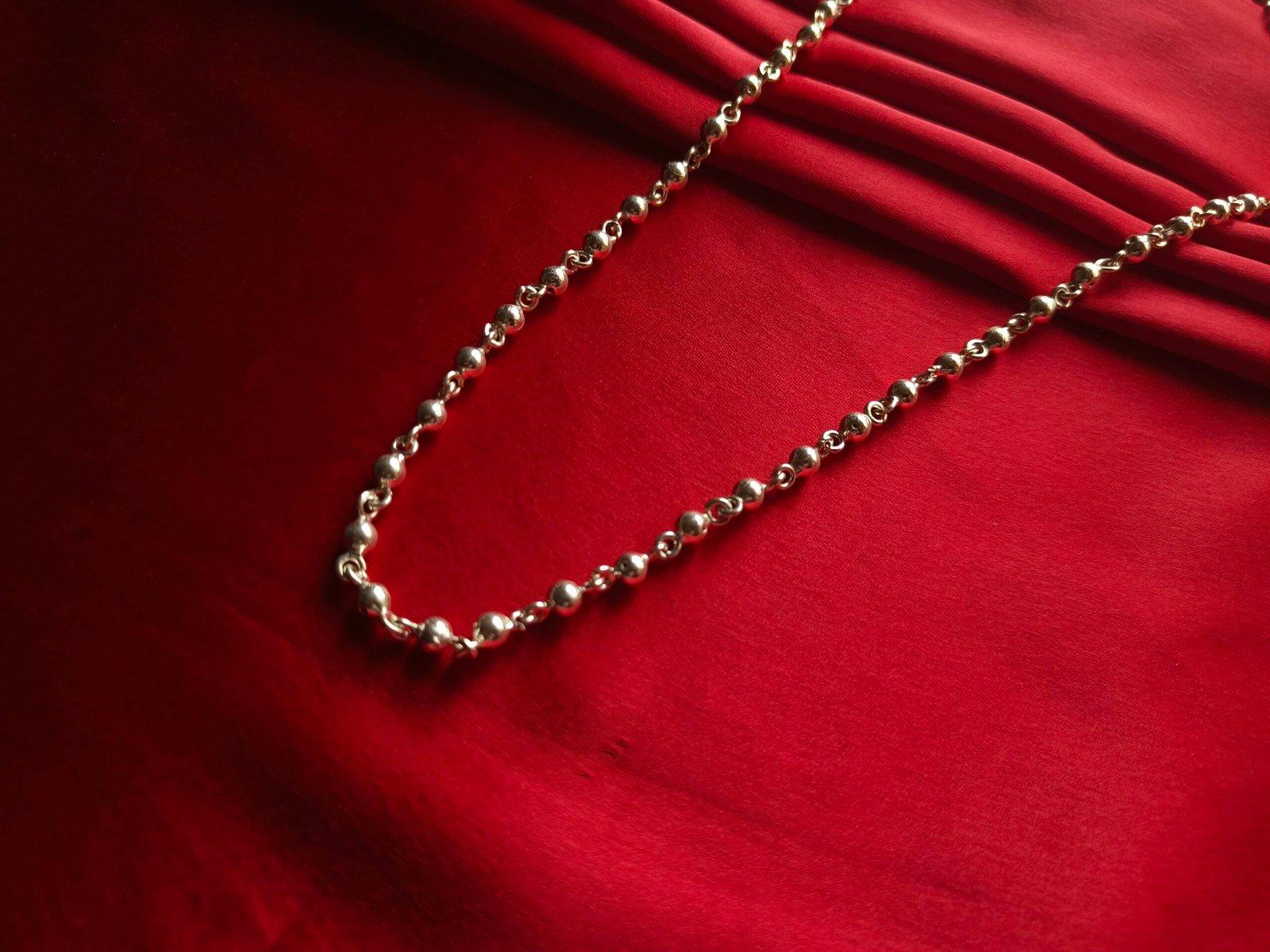 Ball Beads Necklace Long view 3