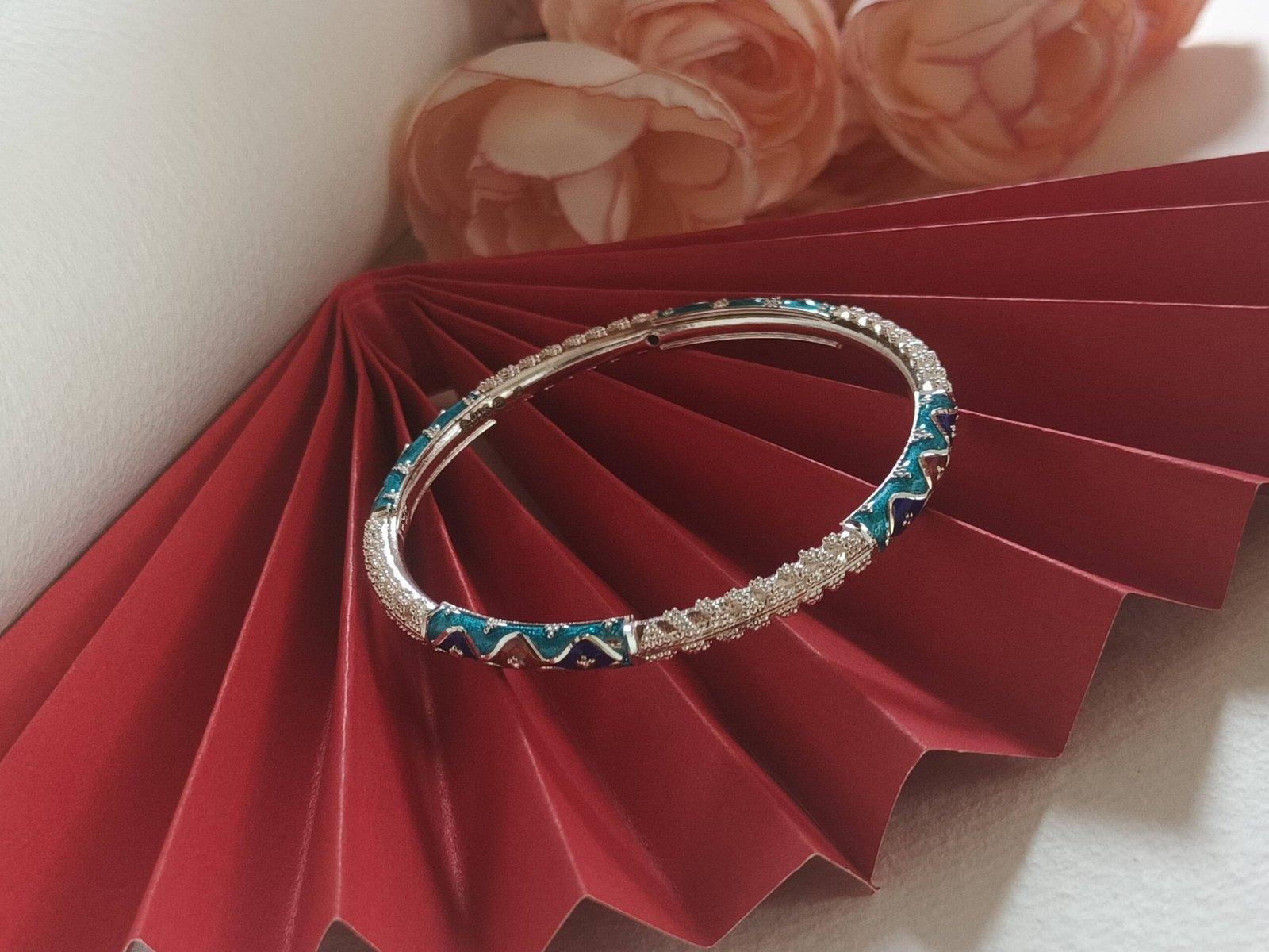 Gahenaz Silver Priya Manipuri Bangle 2.5 view 3