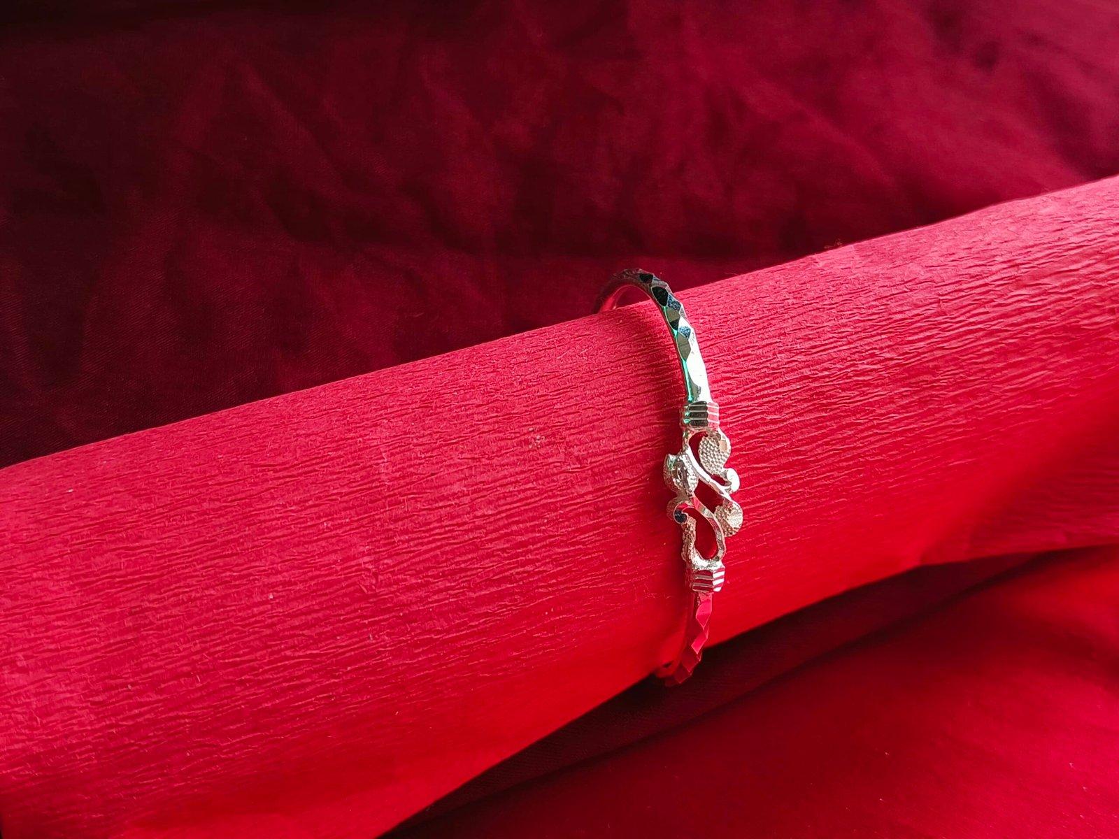 Gahenaz Silver Shiring Loha / Noa/ Bangle for Miss 2.1 view 2