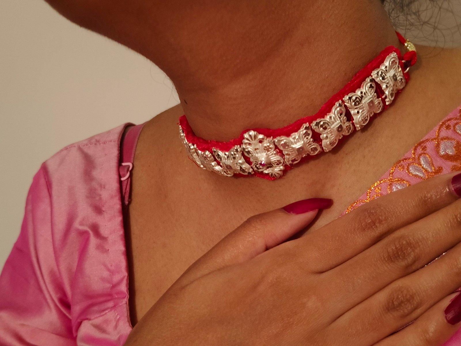 Mohini Chik/Necklace Set view 3