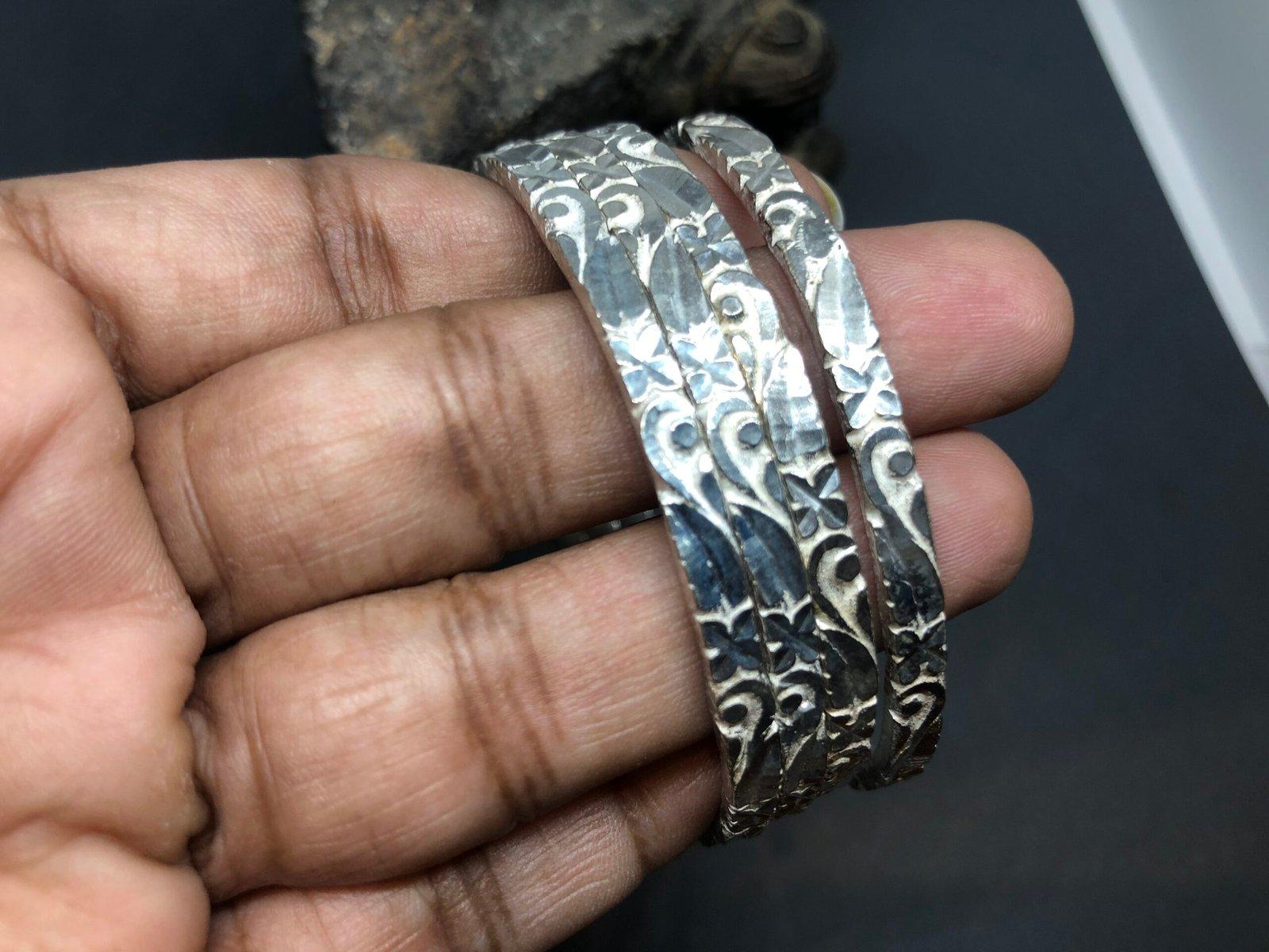 Mrinalini Bangles 2.4 view 1
