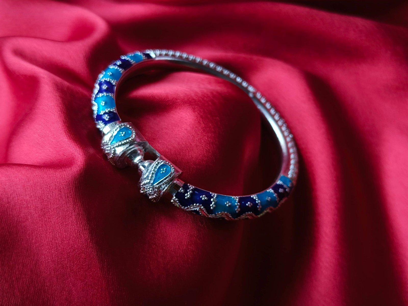 Parama Meena Manipuri Bangle view 3