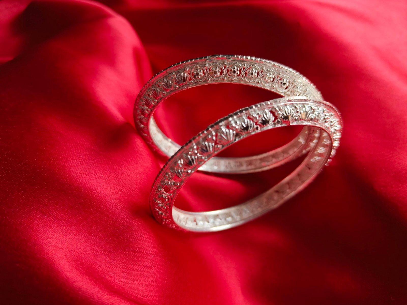 Priya Kongkon Bangle 2.4, 2.6 view 4