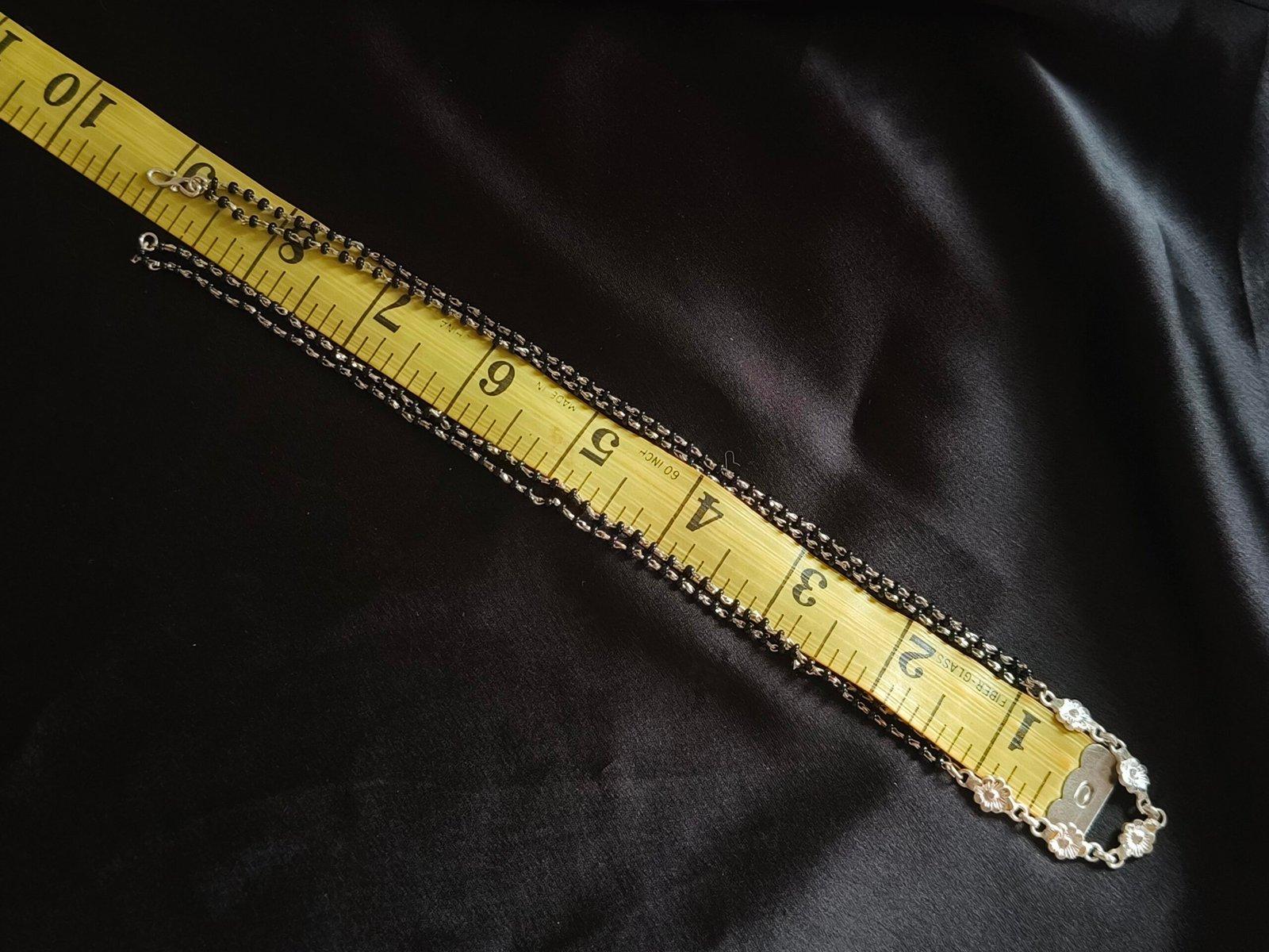 Ratna Mangalsutra view 3