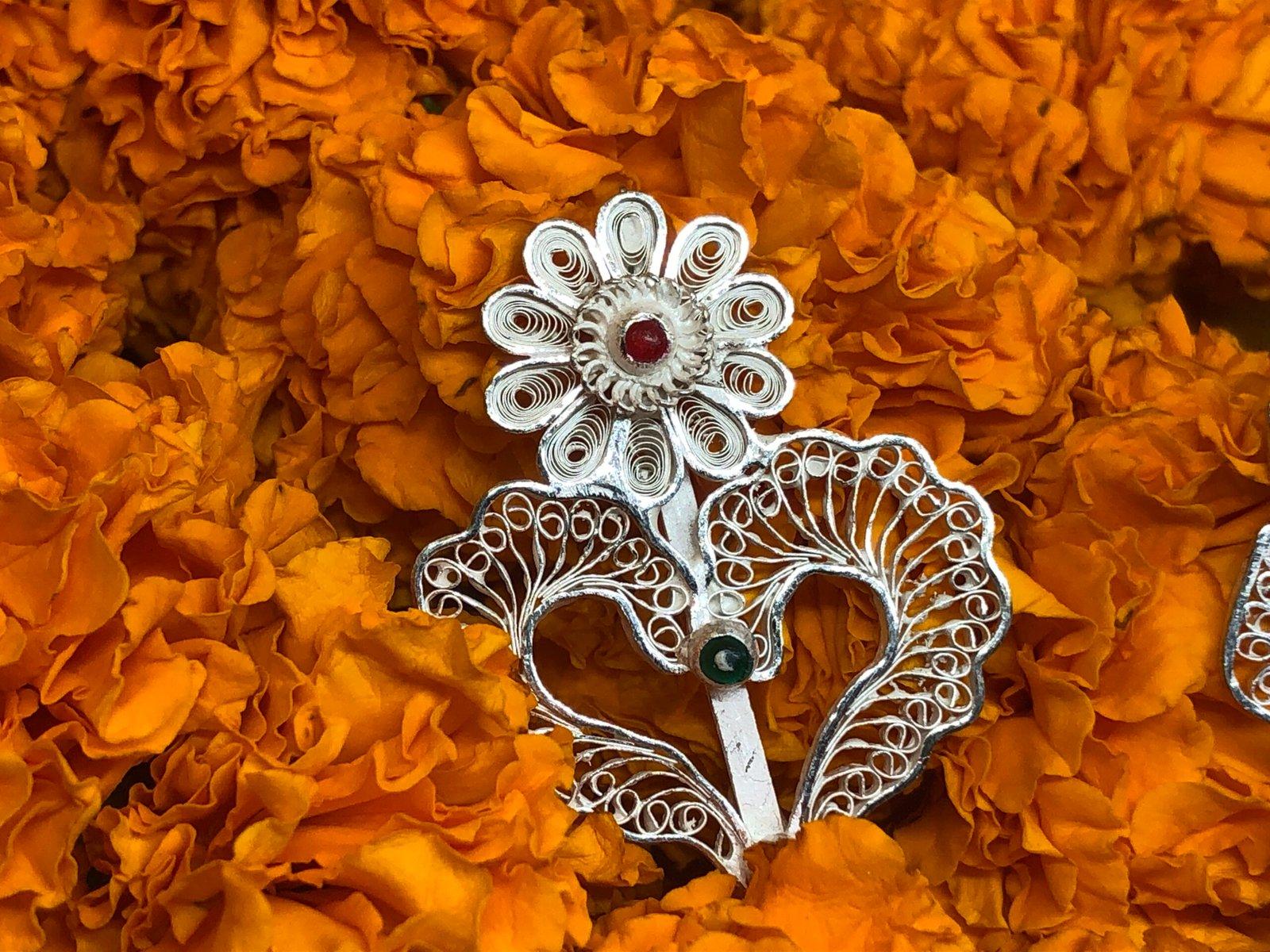 Ratnabhali Pin Saree Pin view 2