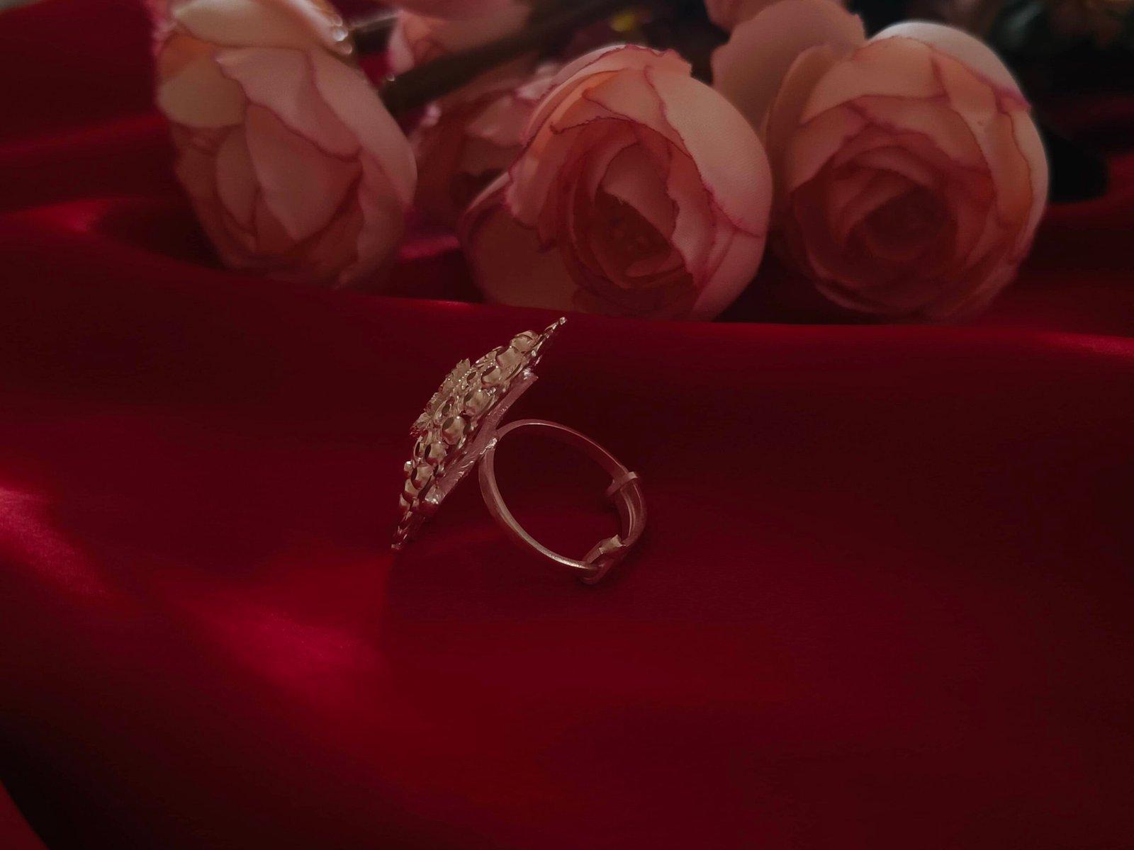 Rukmini Finger Ring view 2