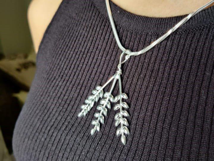 Silver Leaf Pendent Set view 3