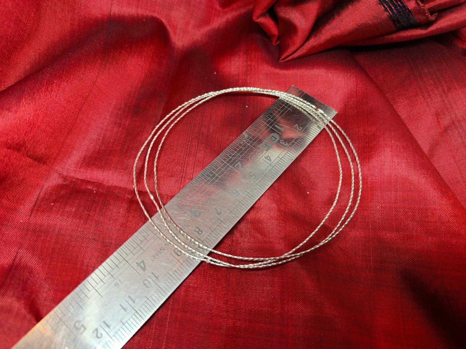 Silver Poite, Threads/Janeu/ janva /yadnyopavit view 3