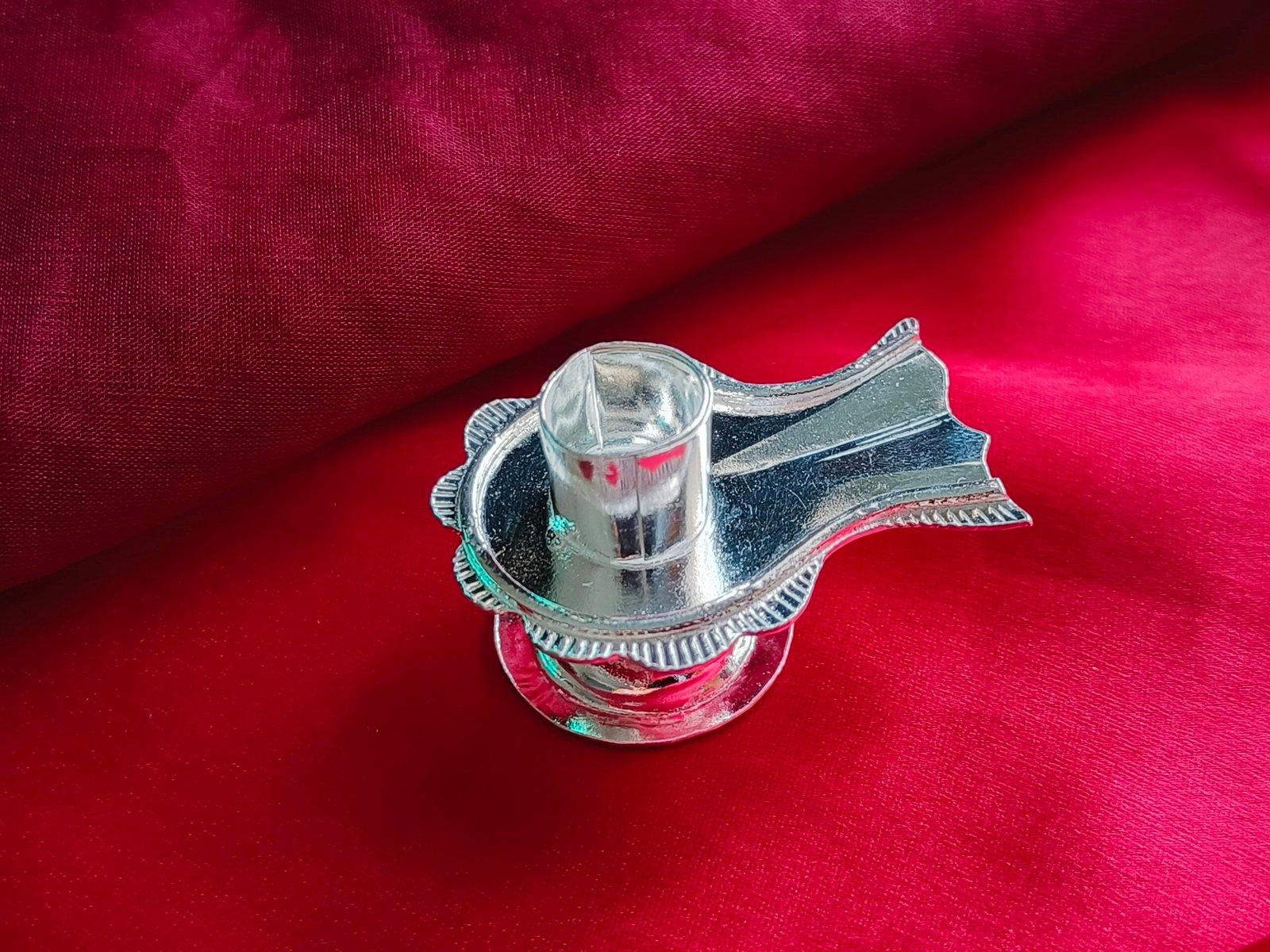 Silver Shiva-holder / Gouripot /Silver Yoni/Lingam holder's view 4
