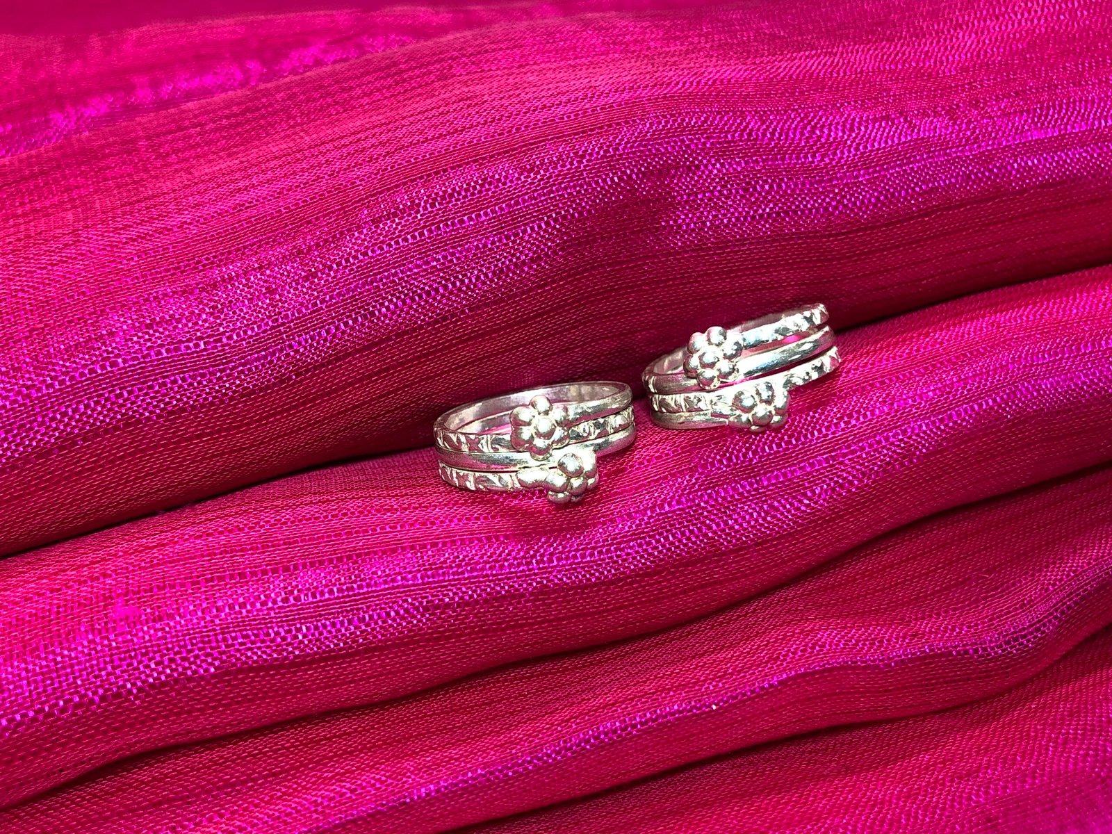 Spring Toe Ring/ Toering/ Bichiya dhai pach view 2