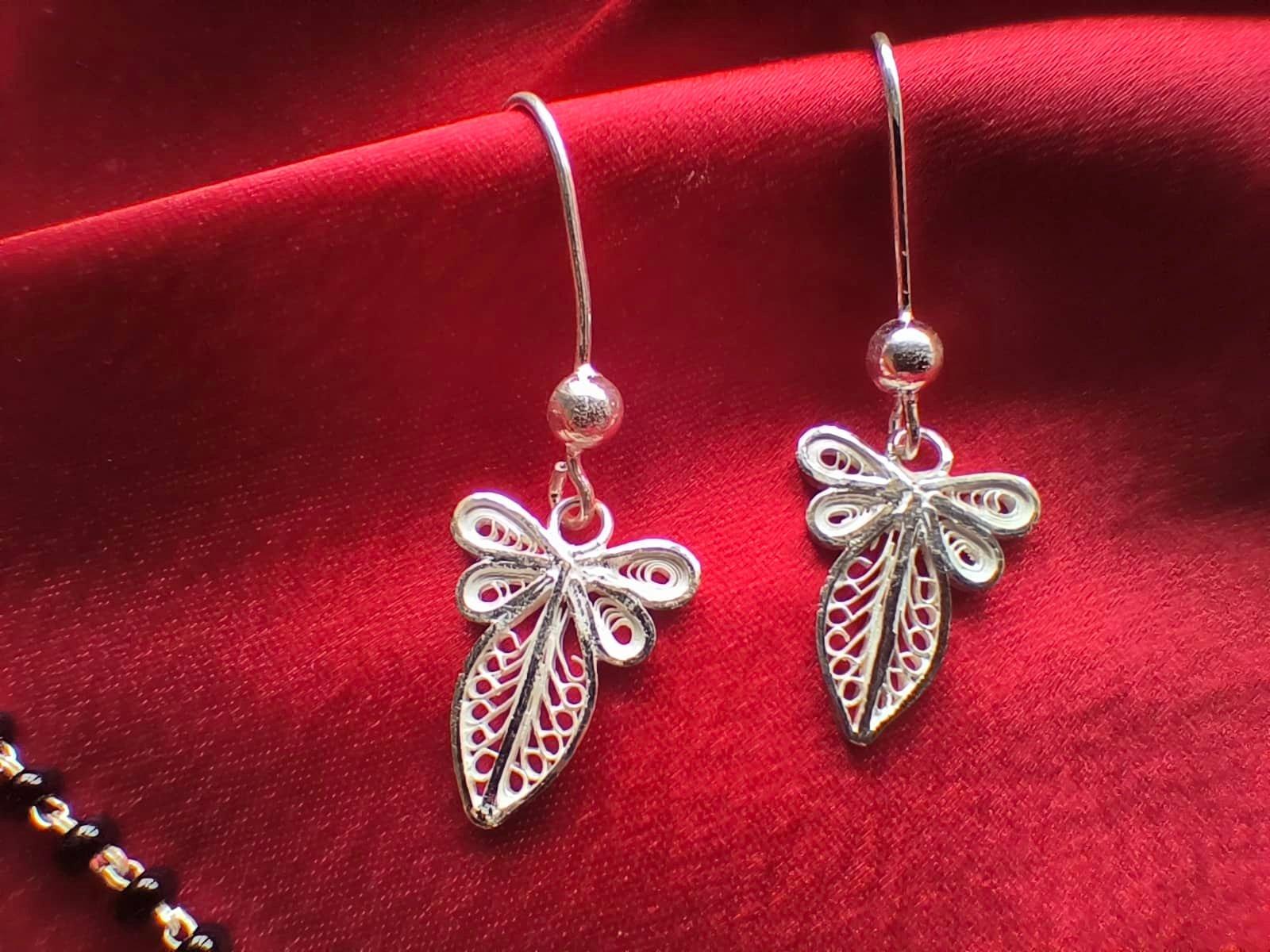 Swati Mangalsutra with Earring view 3