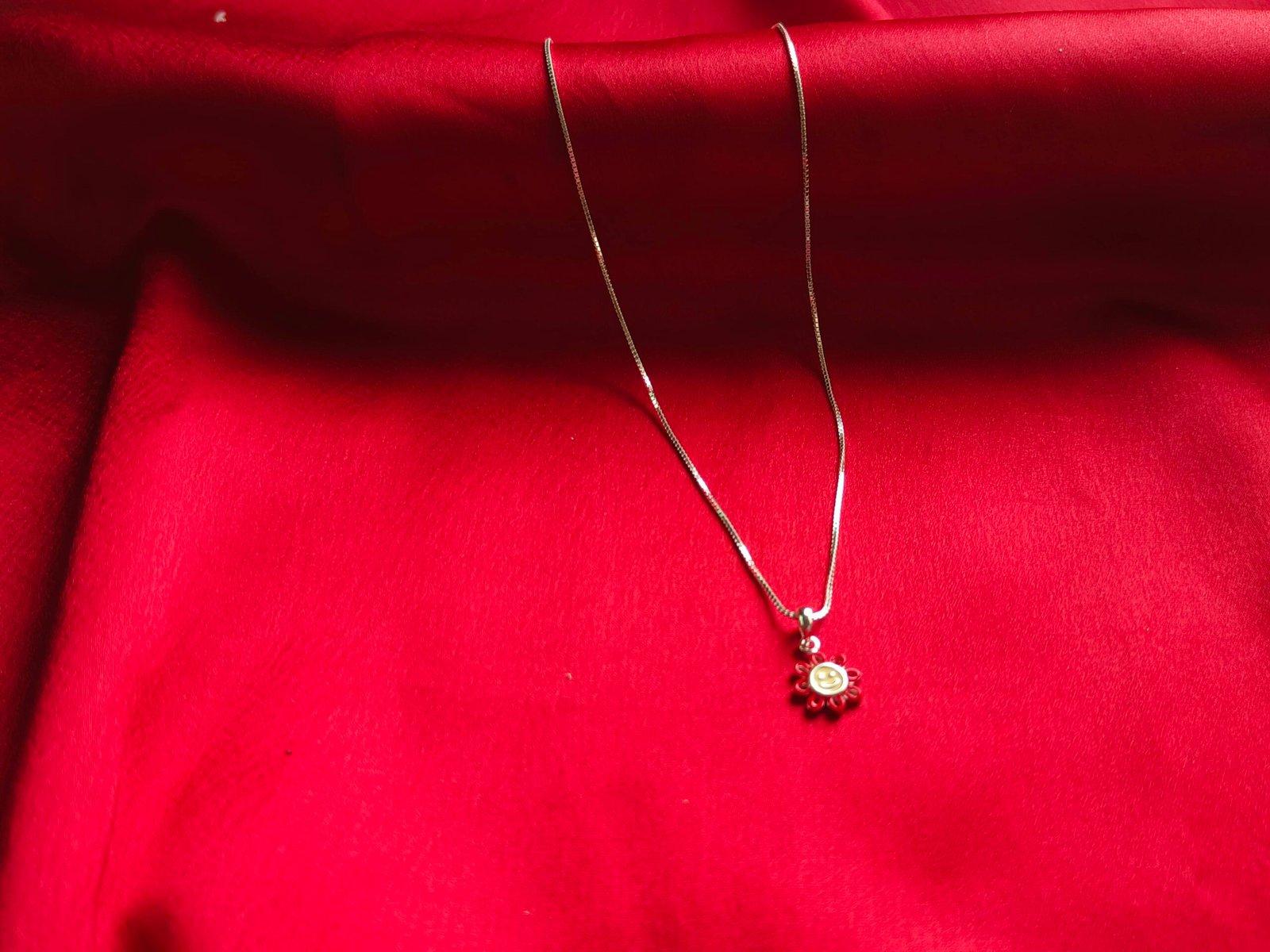 Unique Flower Pendant Chain view 3