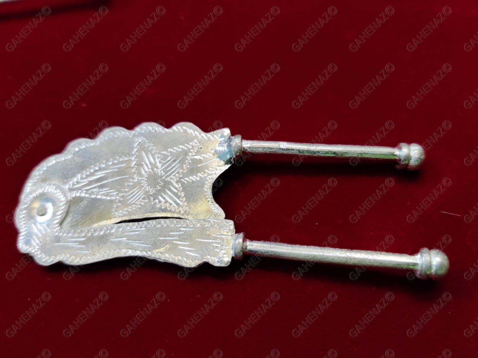 Wedding Box Bride and Groom view 4